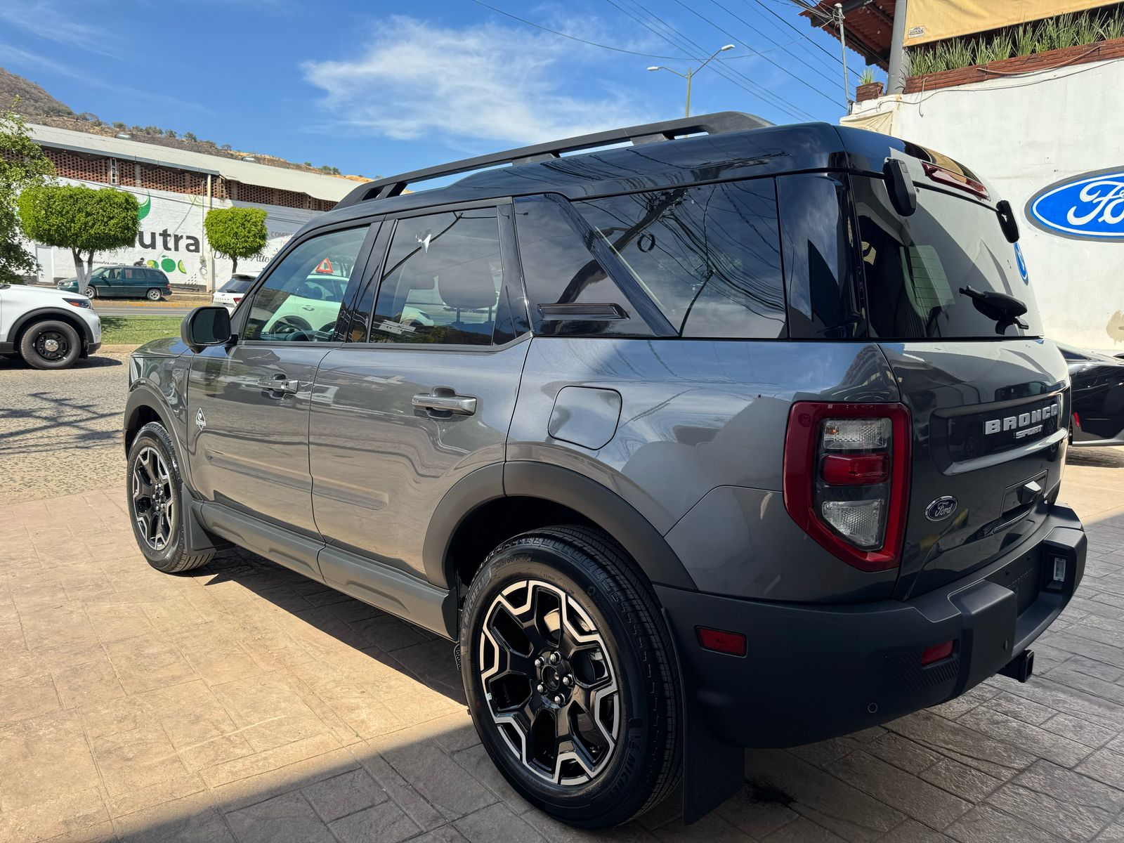 Ford Bronco 2025 Sport Outerbank Automático Oxford
