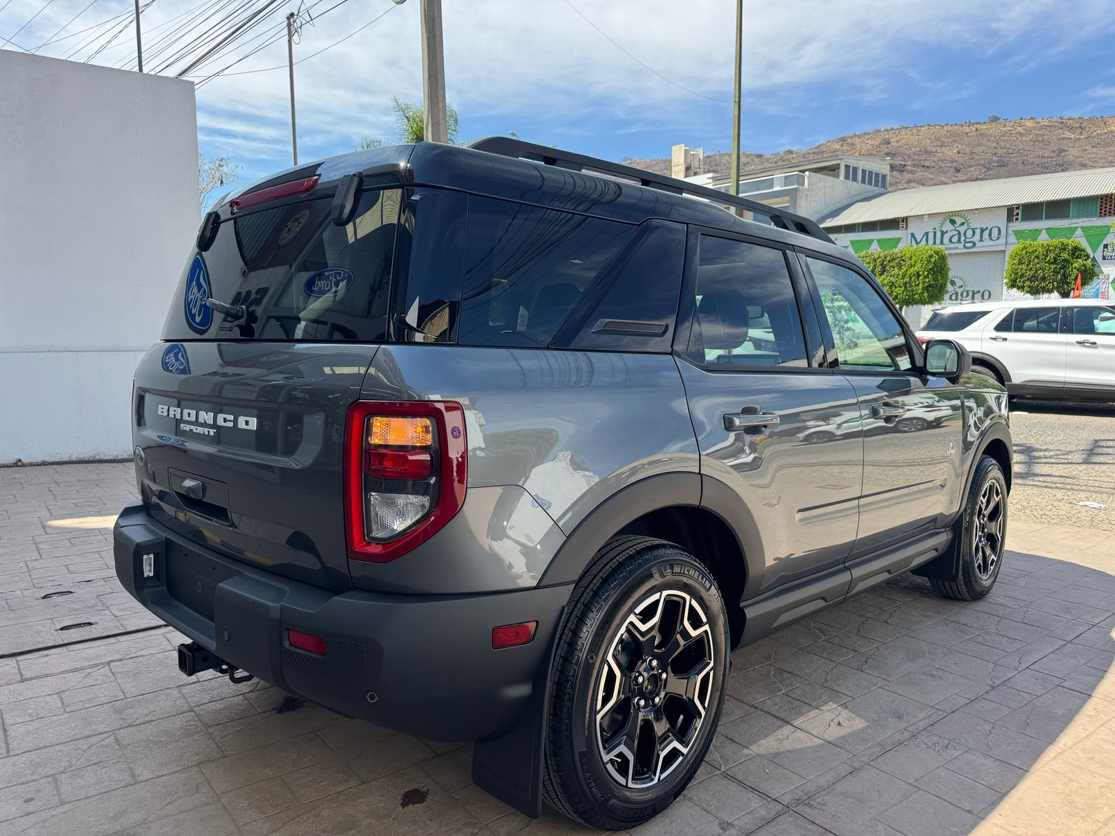 Ford Bronco 2025 Sport Outerbank Automático Oxford