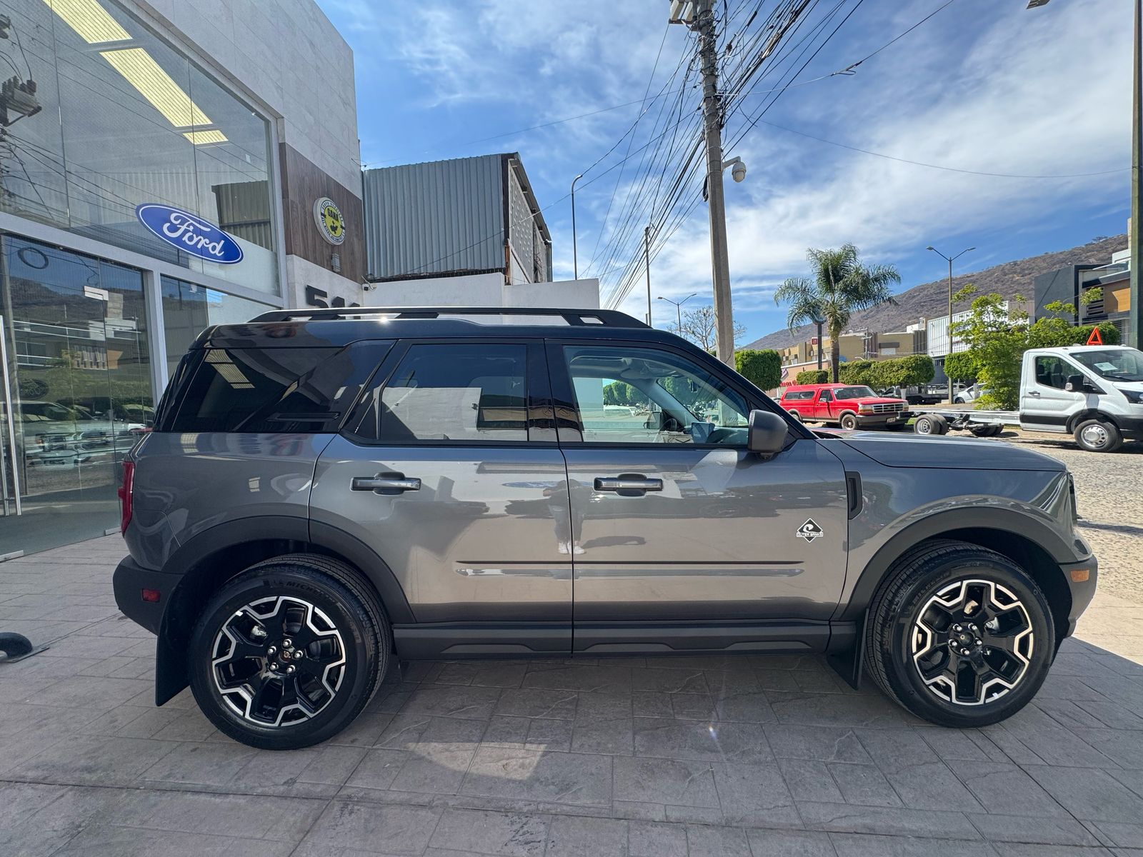 Ford Bronco 2025 Sport Outerbank Automático Oxford