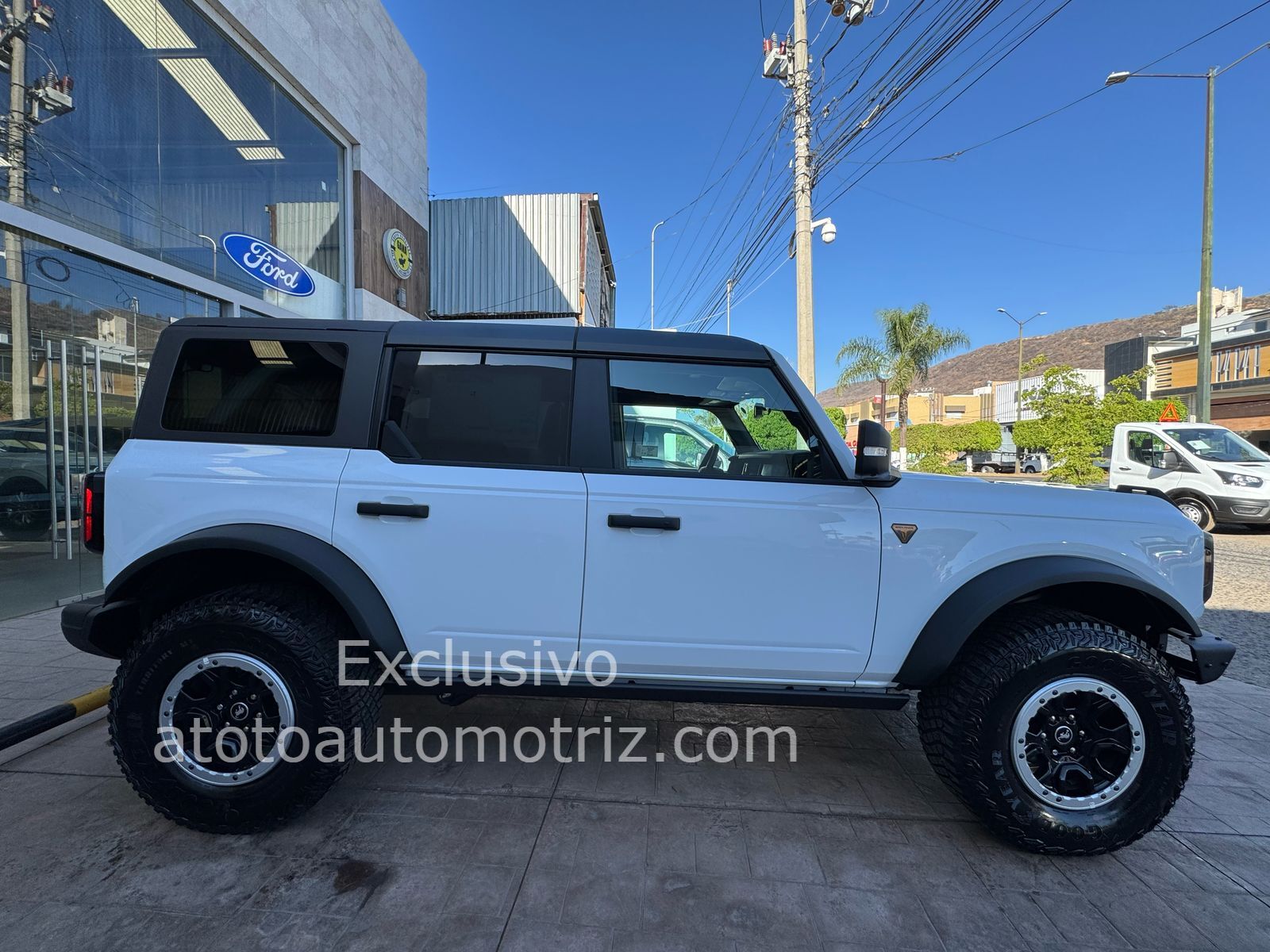 Ford Bronco 2025 Badlands Automático Blanco