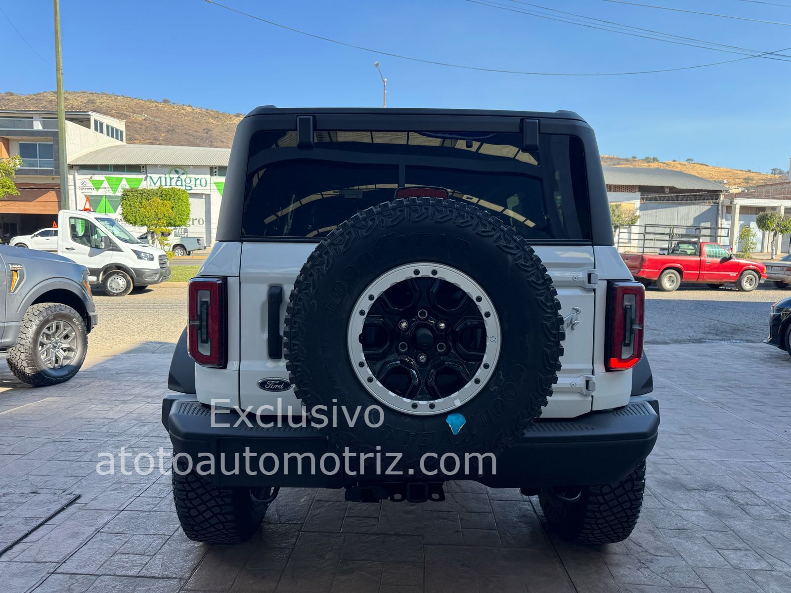Ford Bronco 2025 Badlands Automático Blanco