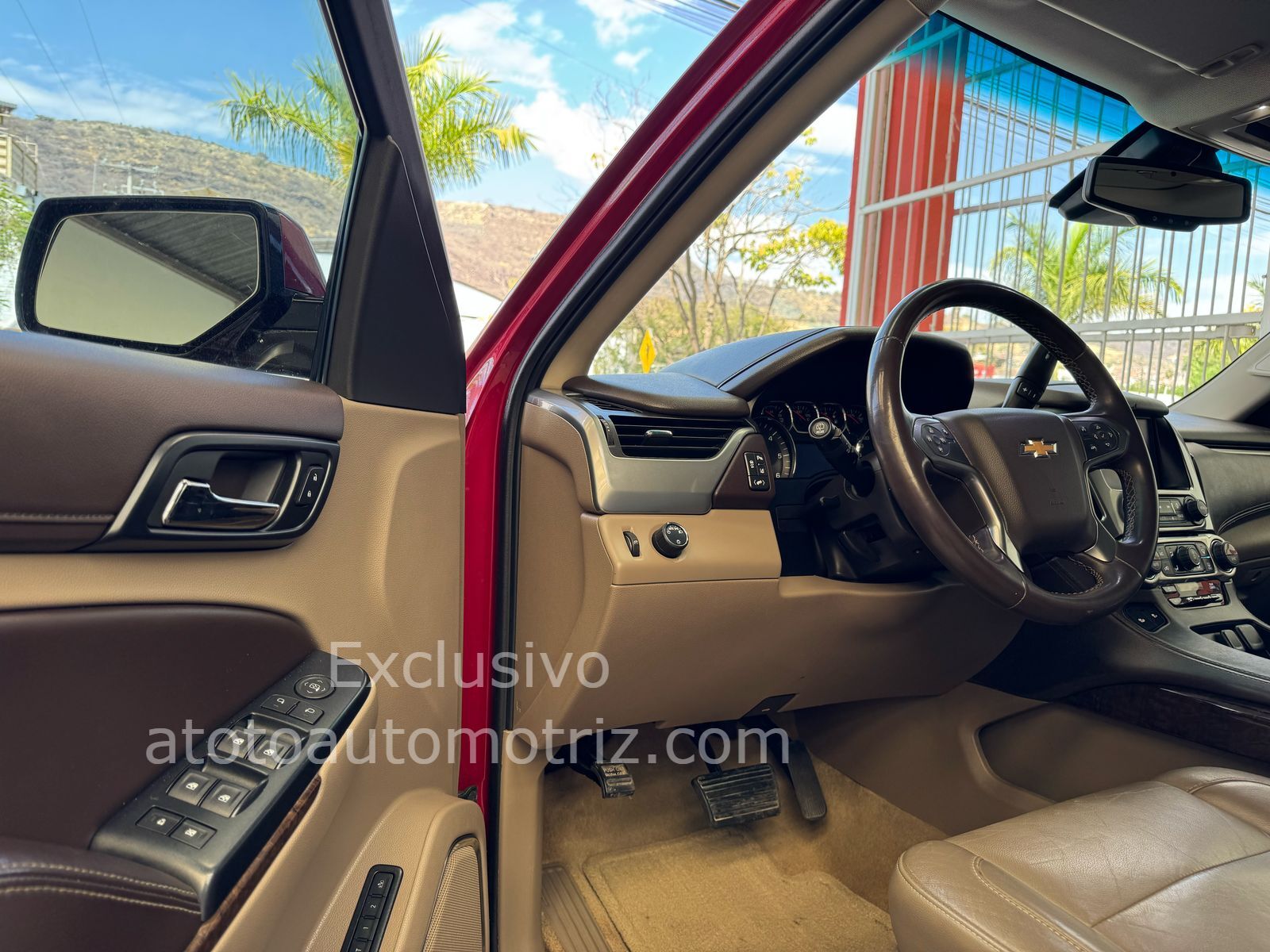 Chevrolet Tahoe 2015 LT Automático Rojo