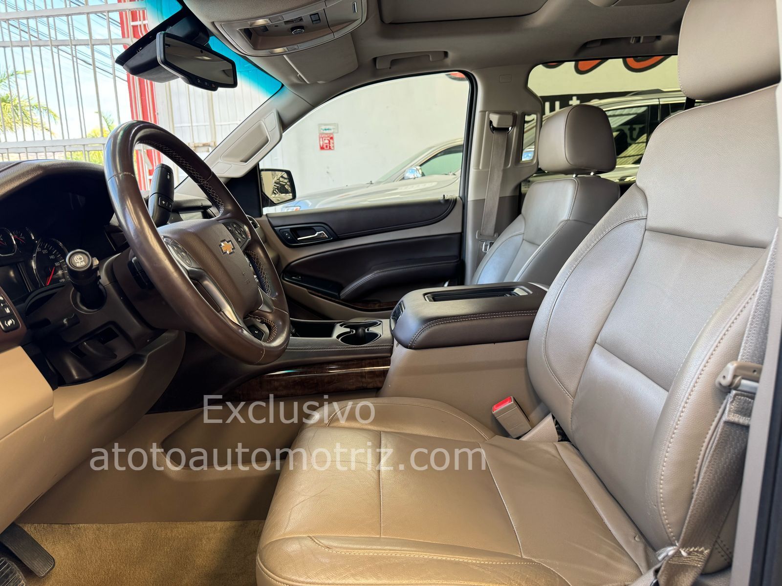 Chevrolet Tahoe 2015 LT Automático Rojo