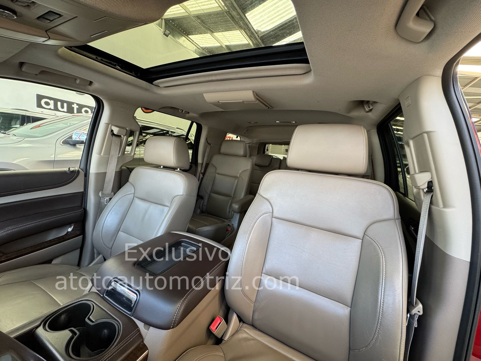 Chevrolet Tahoe 2015 LT Automático Rojo