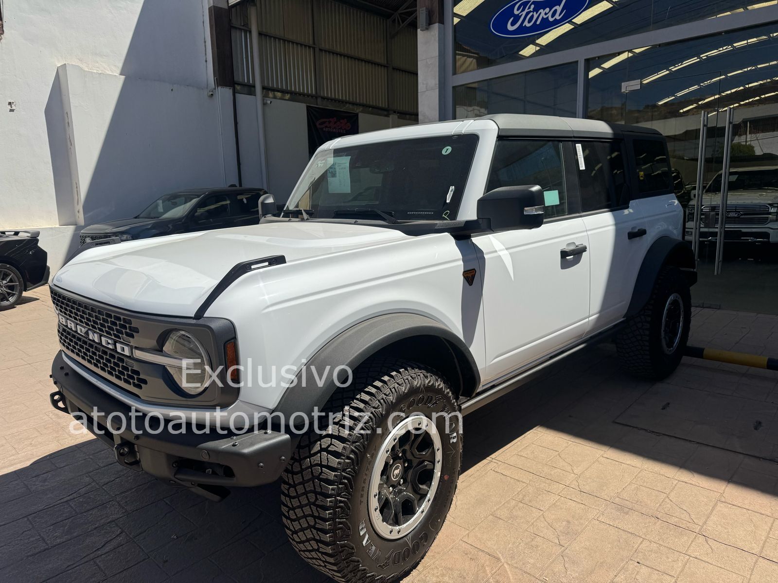 Ford Bronco 2025 Badlands Automático Blanco