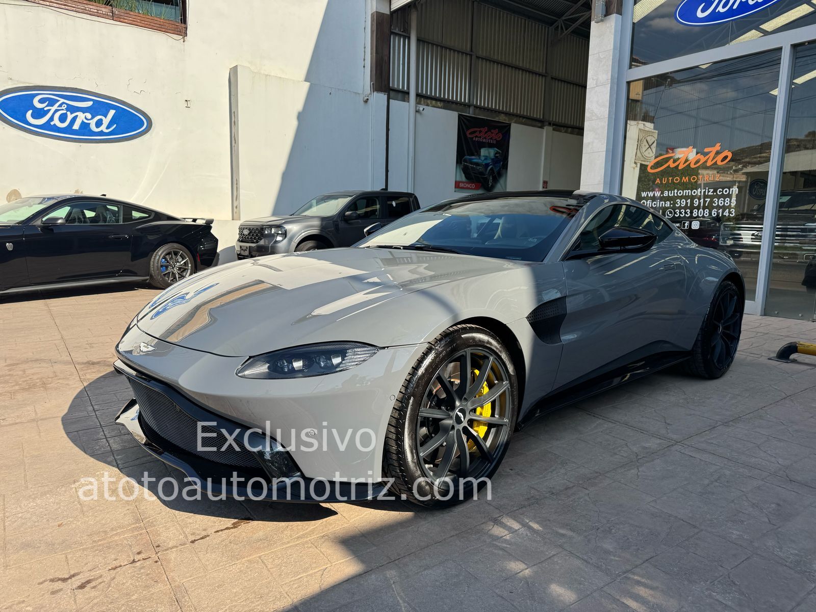 Aston Martin Vantage 2019 2p V8 4.0L Automático Gris