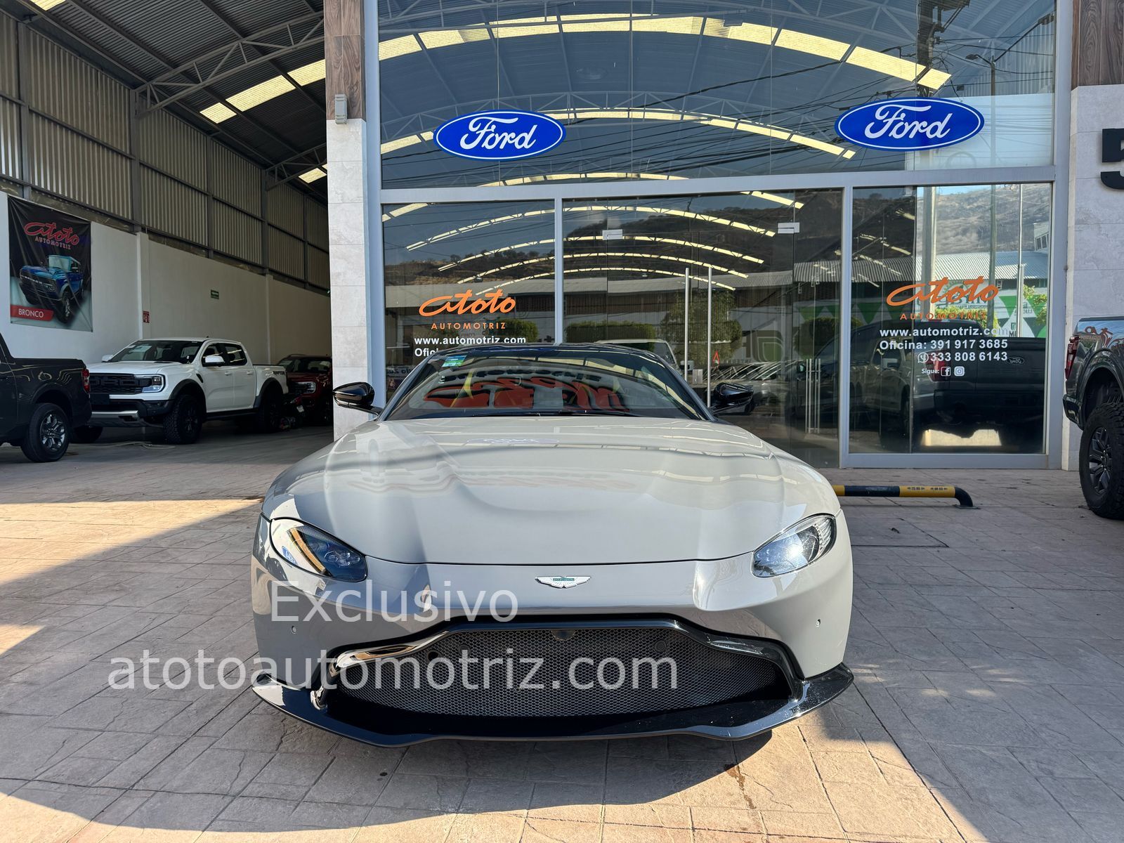 Aston Martin Vantage 2019 2p V8 4.0L Automático Gris