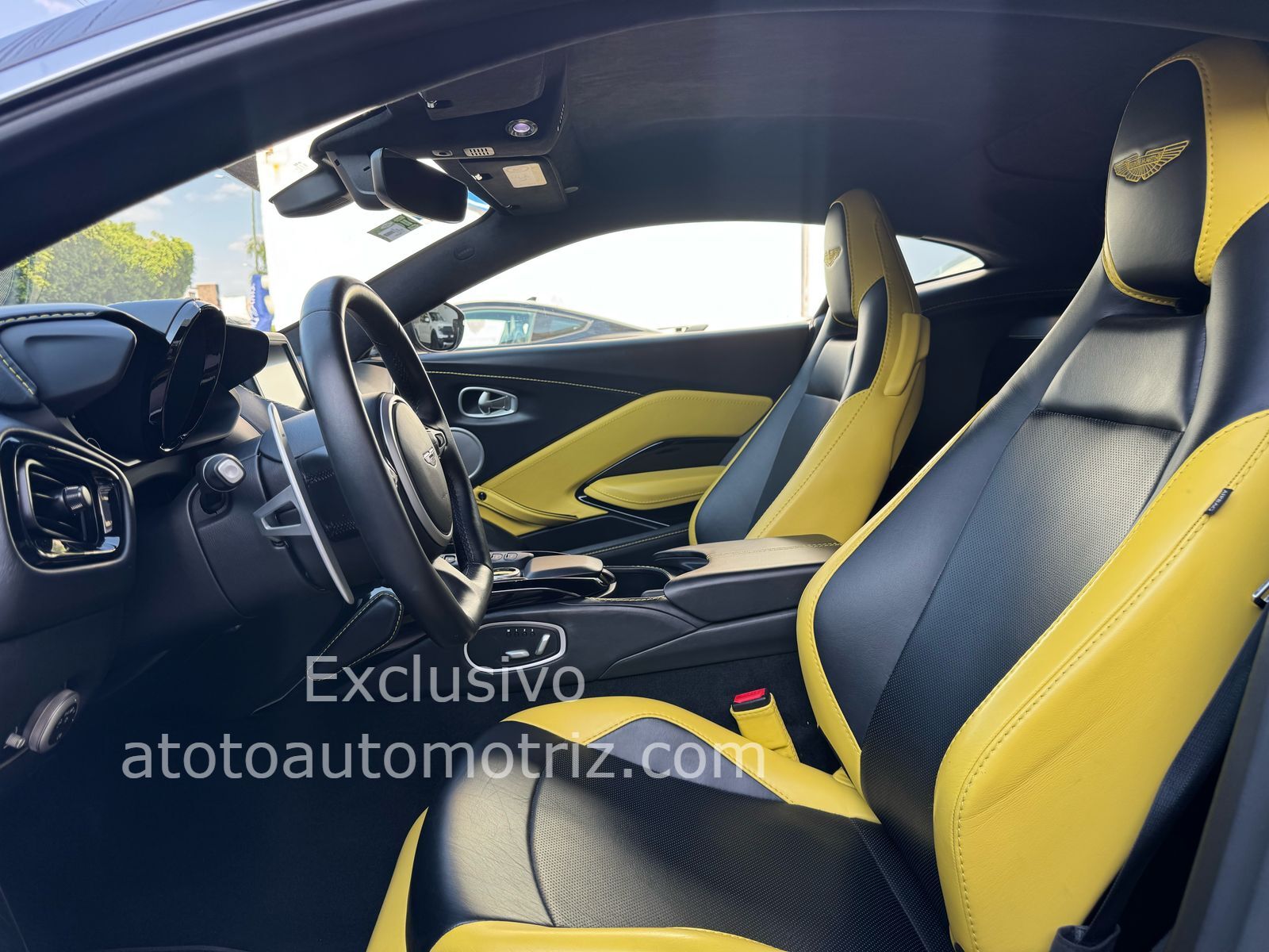 Aston Martin Vantage 2019 2p V8 4.0L Automático Gris