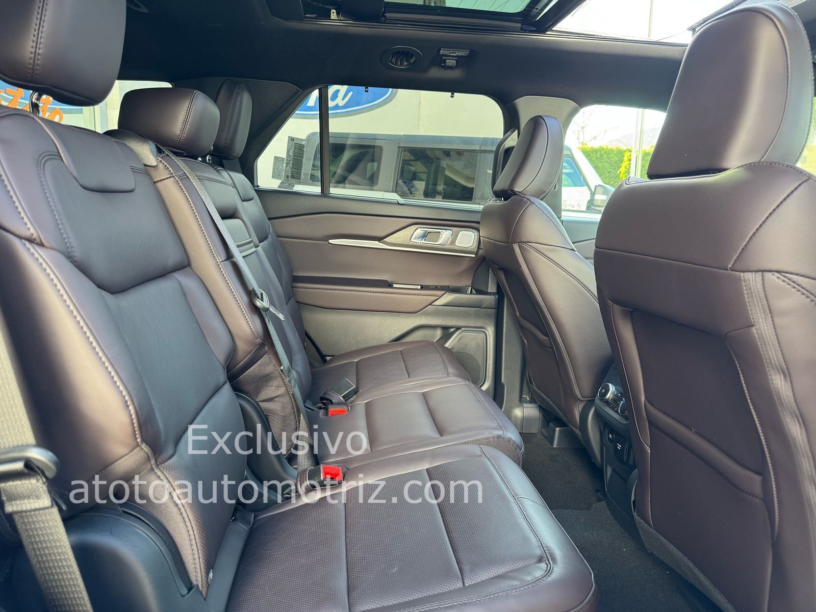 Ford Explorer 2025 Platinum Automático Blanco