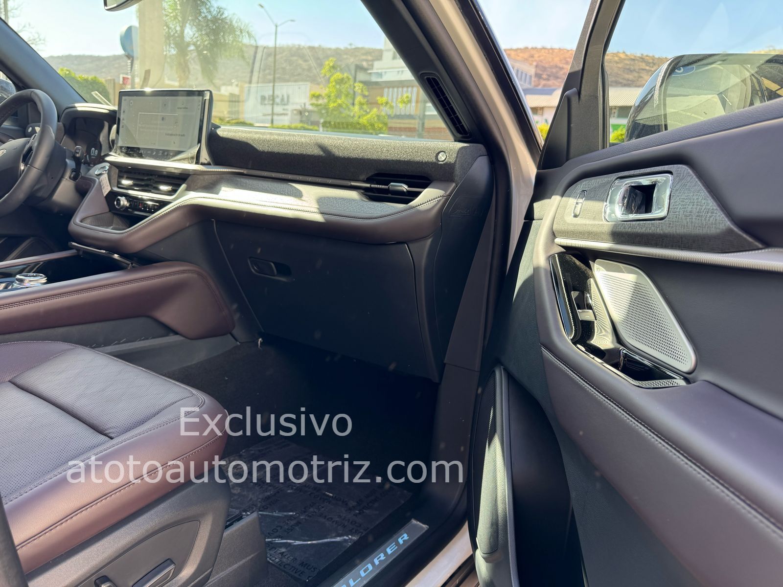 Ford Explorer 2025 Platinum Automático Blanco