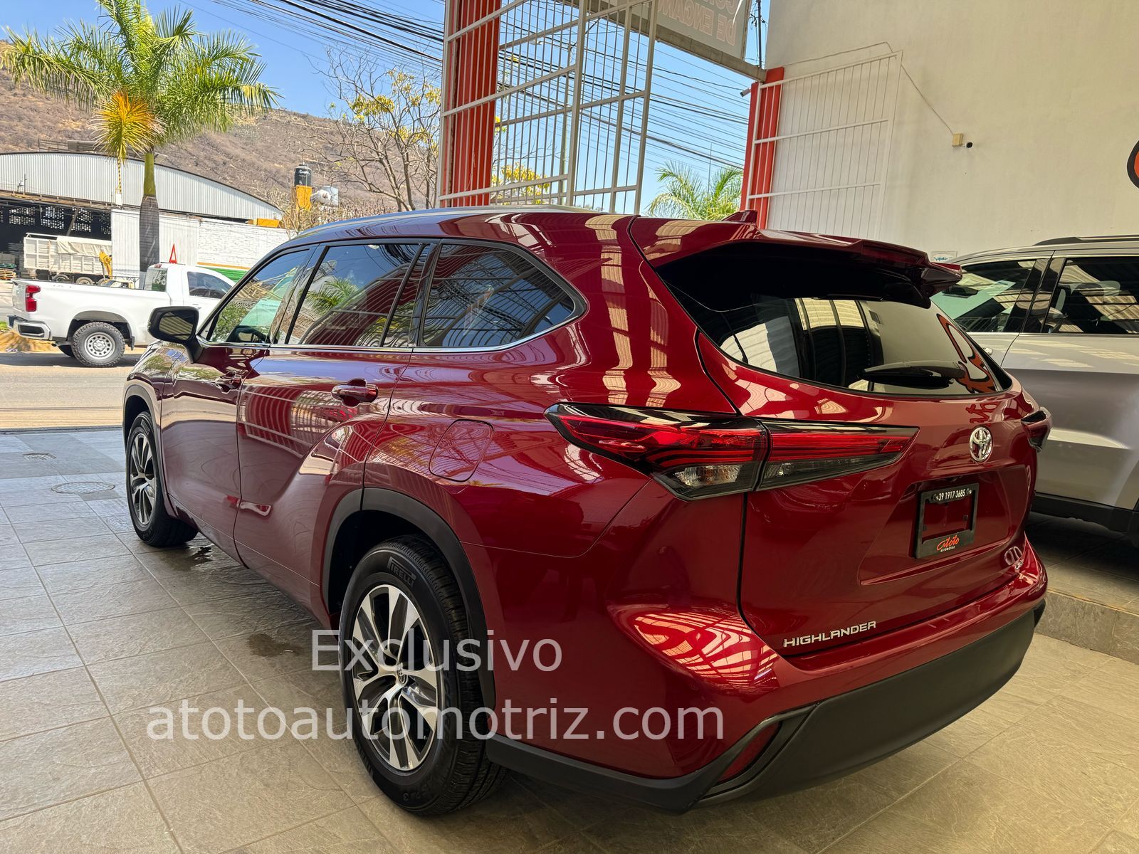 Toyota Highlander 2021 XLE Automático Rojo