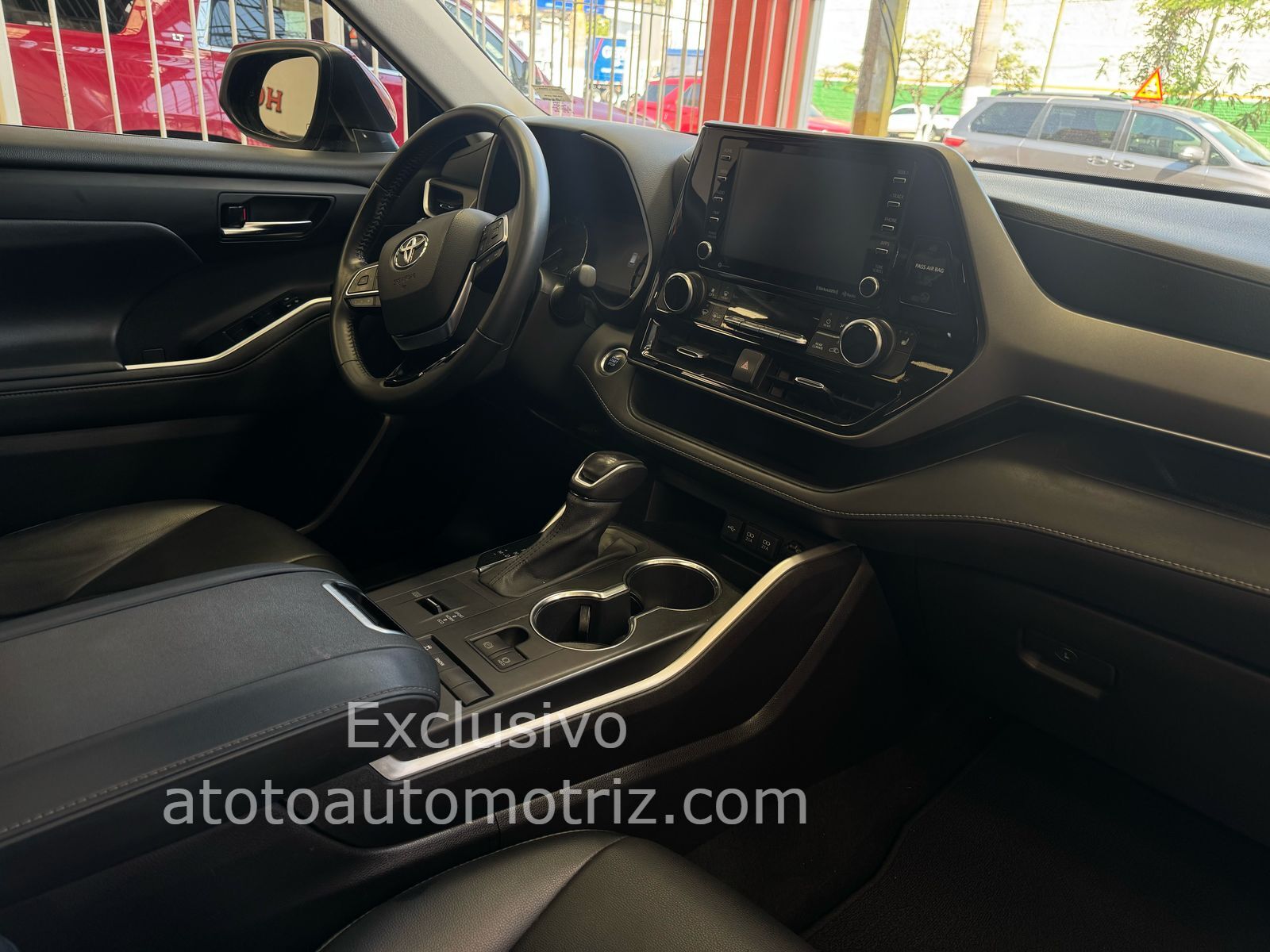 Toyota Highlander 2021 XLE Automático Rojo