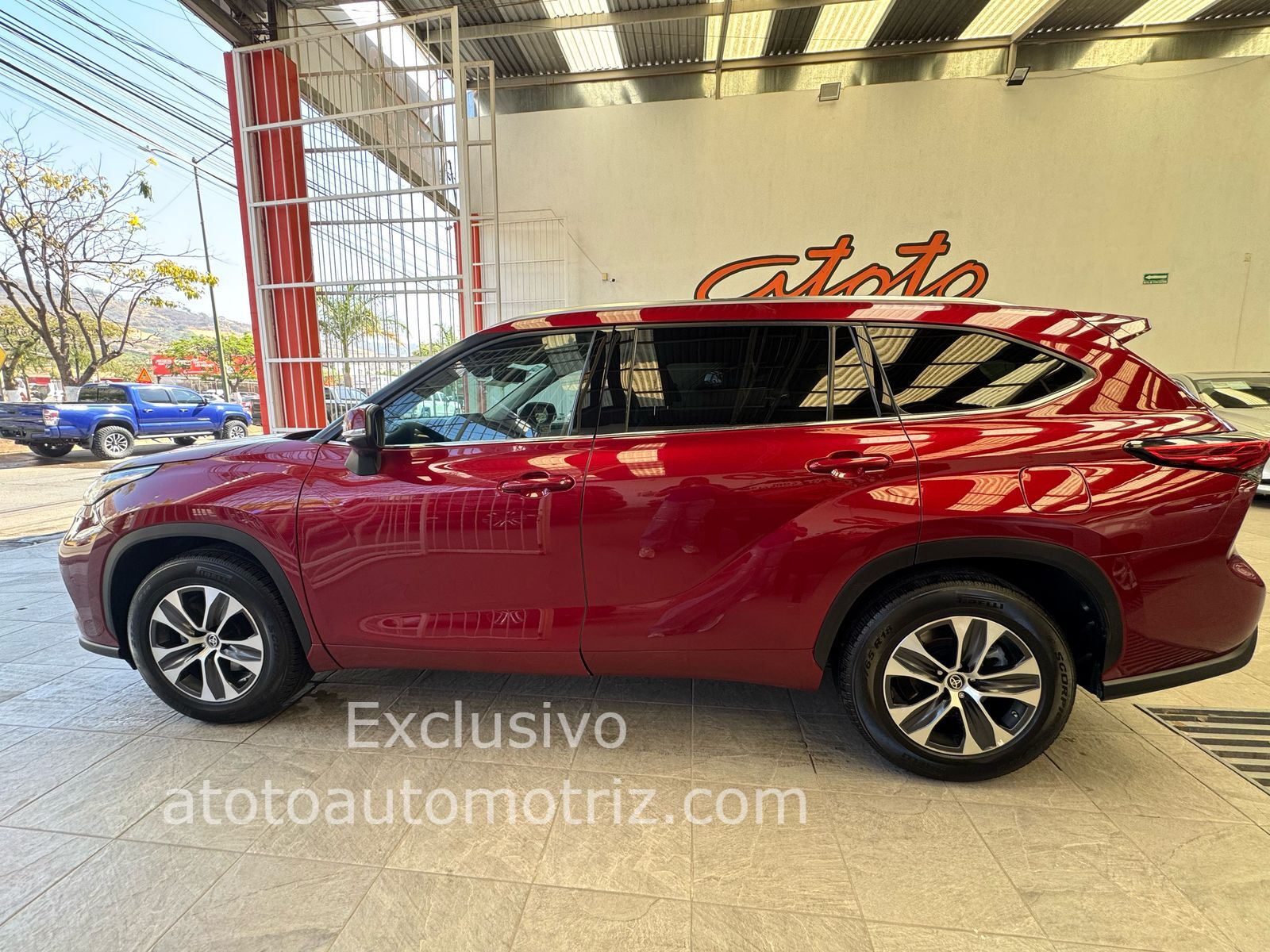 Toyota Highlander 2021 XLE Automático Rojo