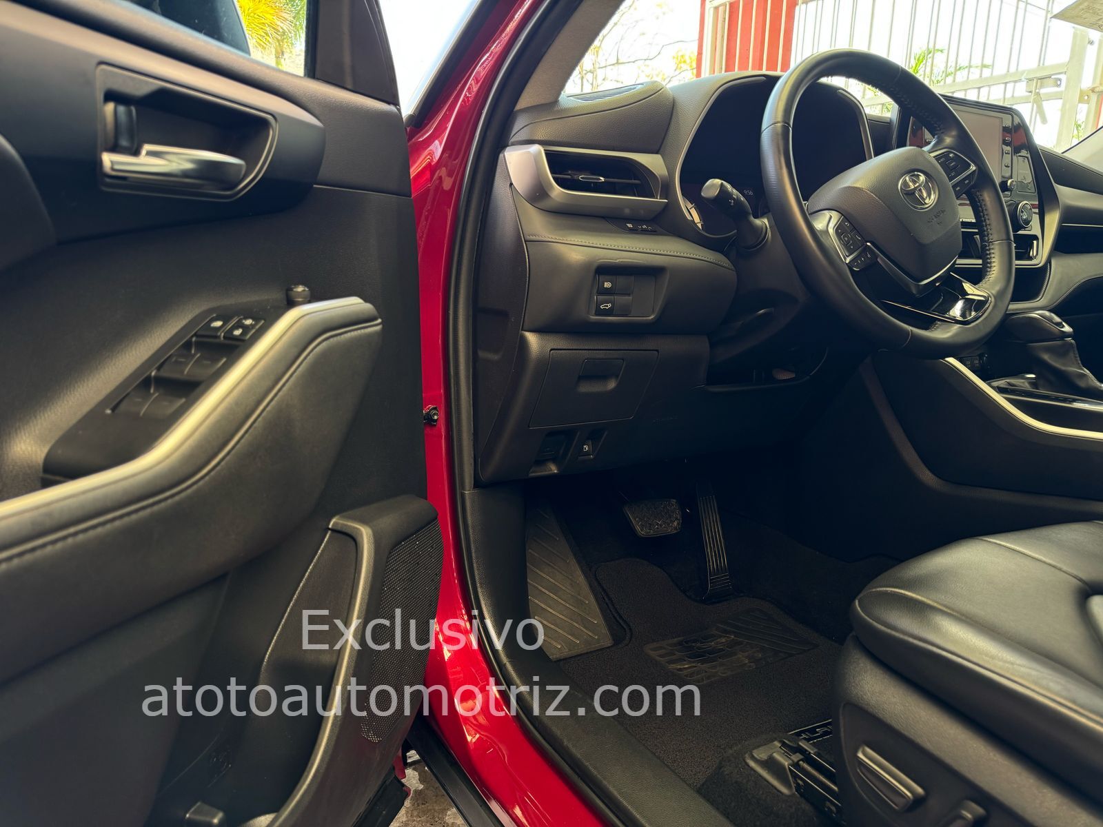 Toyota Highlander 2021 XLE Automático Rojo
