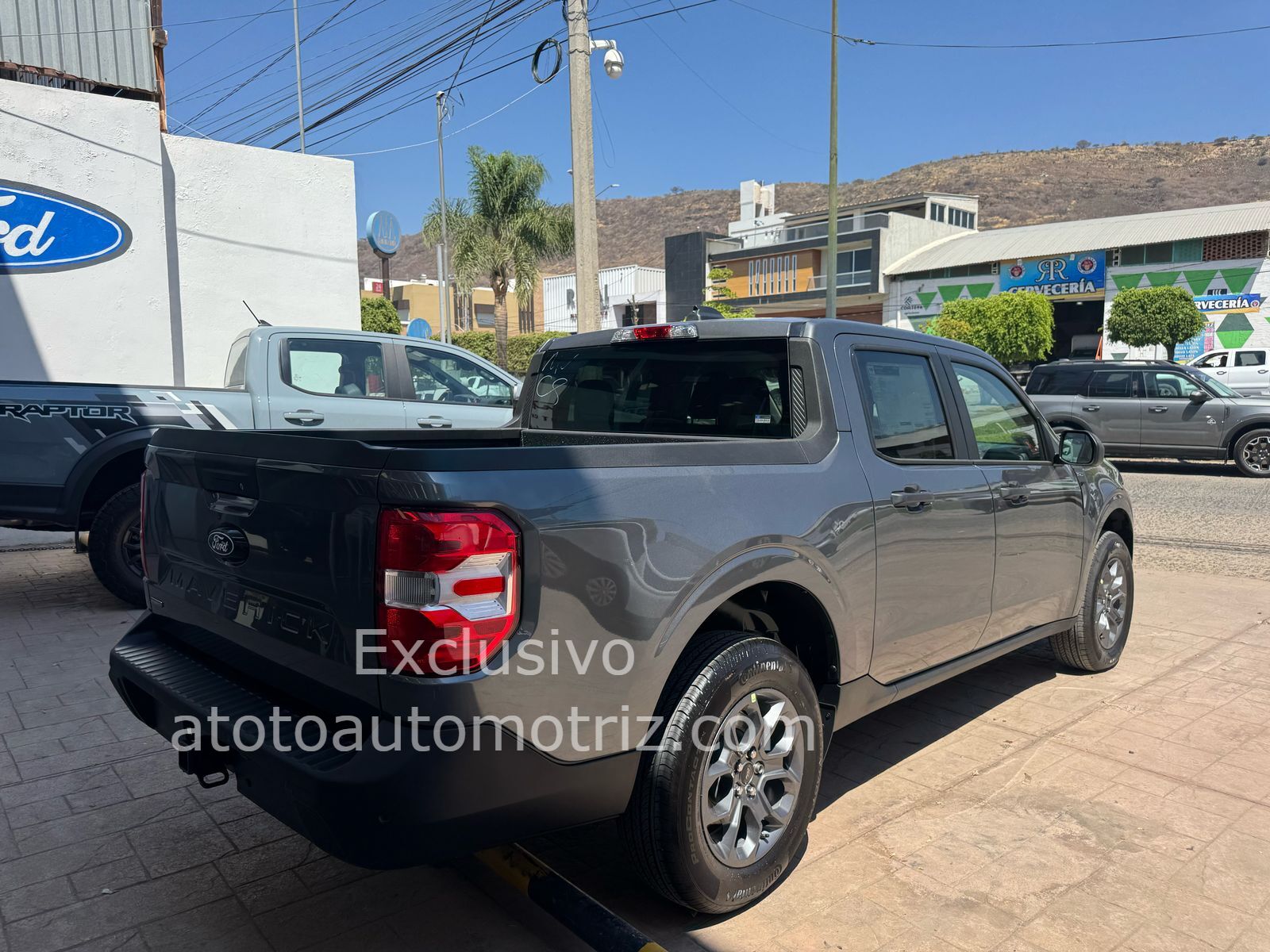Ford Maverick 2025 XLT Hibrida Automático Gris