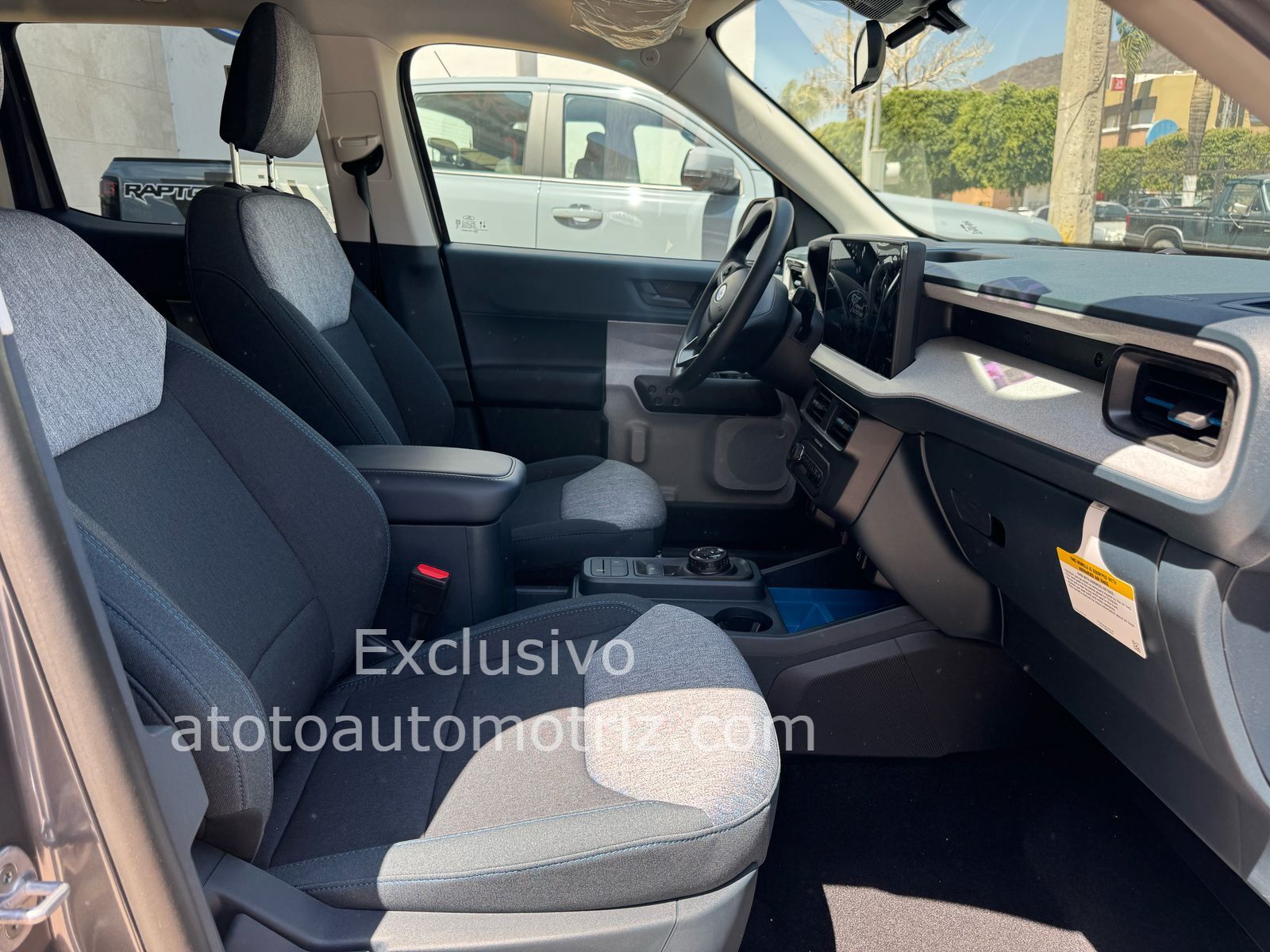 Ford Maverick 2025 XLT Hibrida Automático Gris