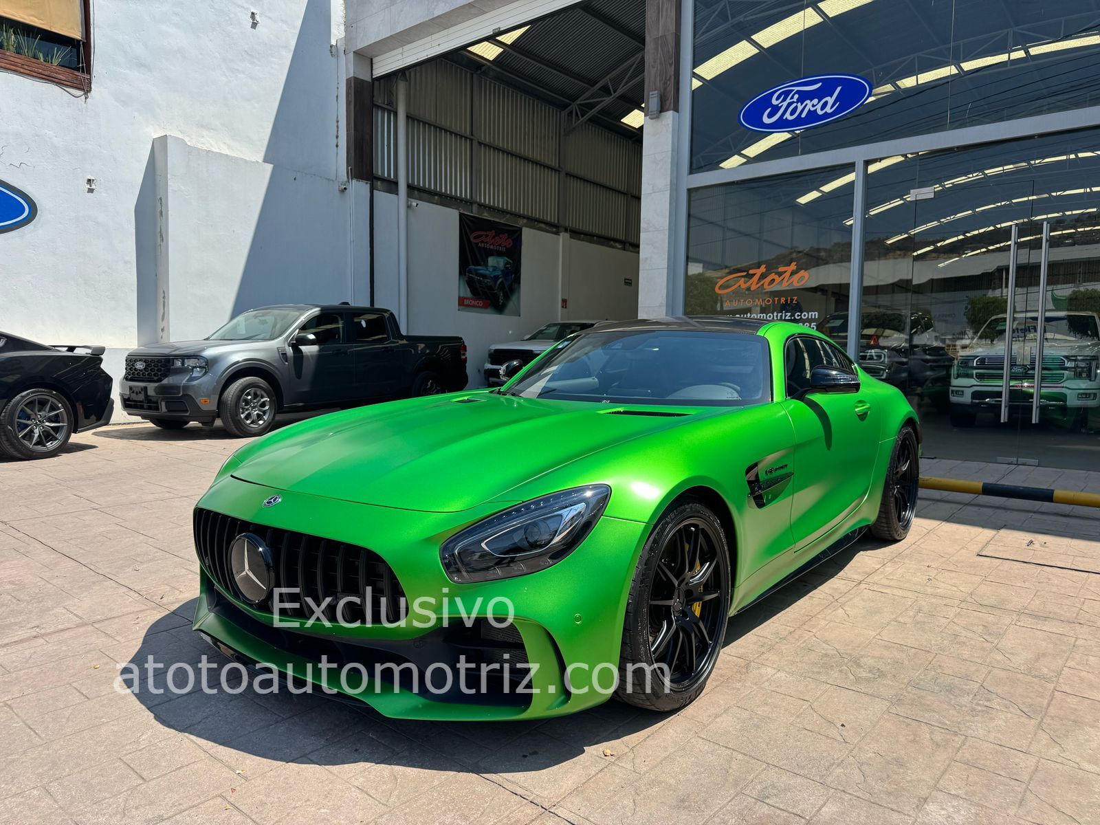 Mercedes-Benz AMG 2018 GT R Automático Verde