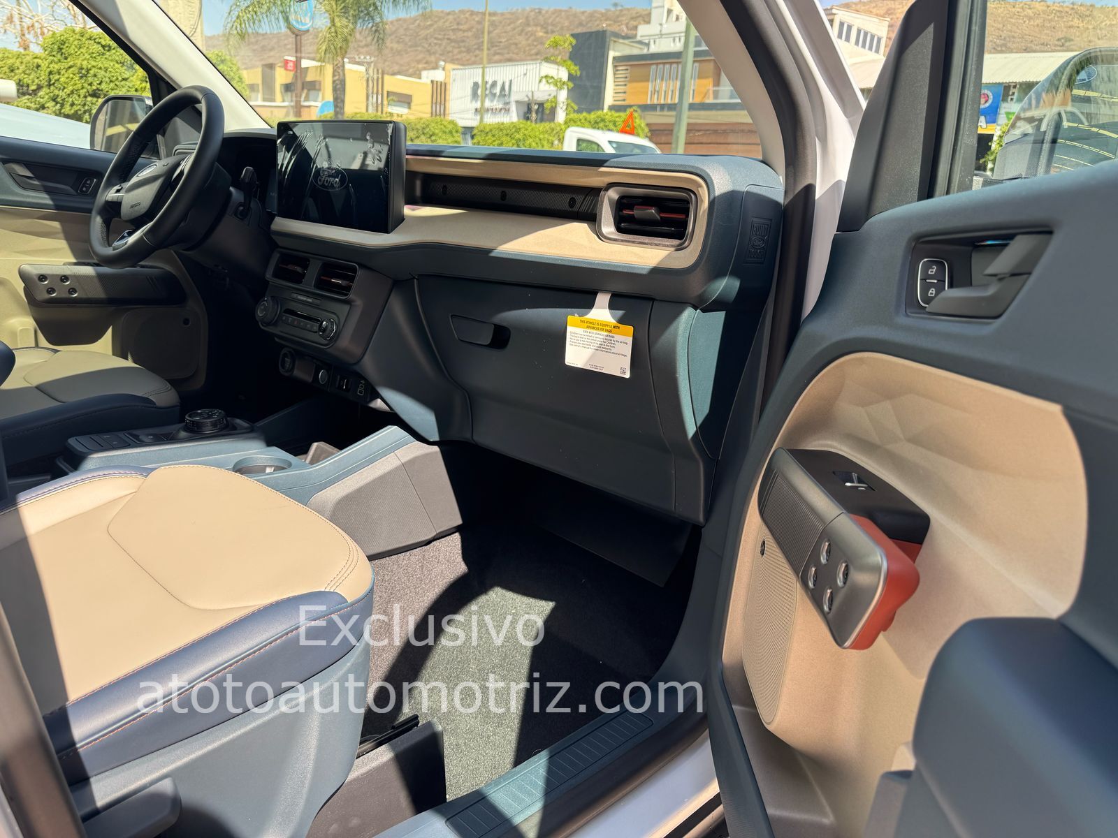 Ford Maverick 2025 Lariat Automático Blanco