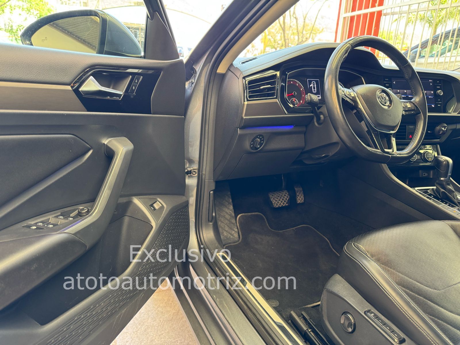 Volkswagen Jetta 2019 Highline Automático Gris