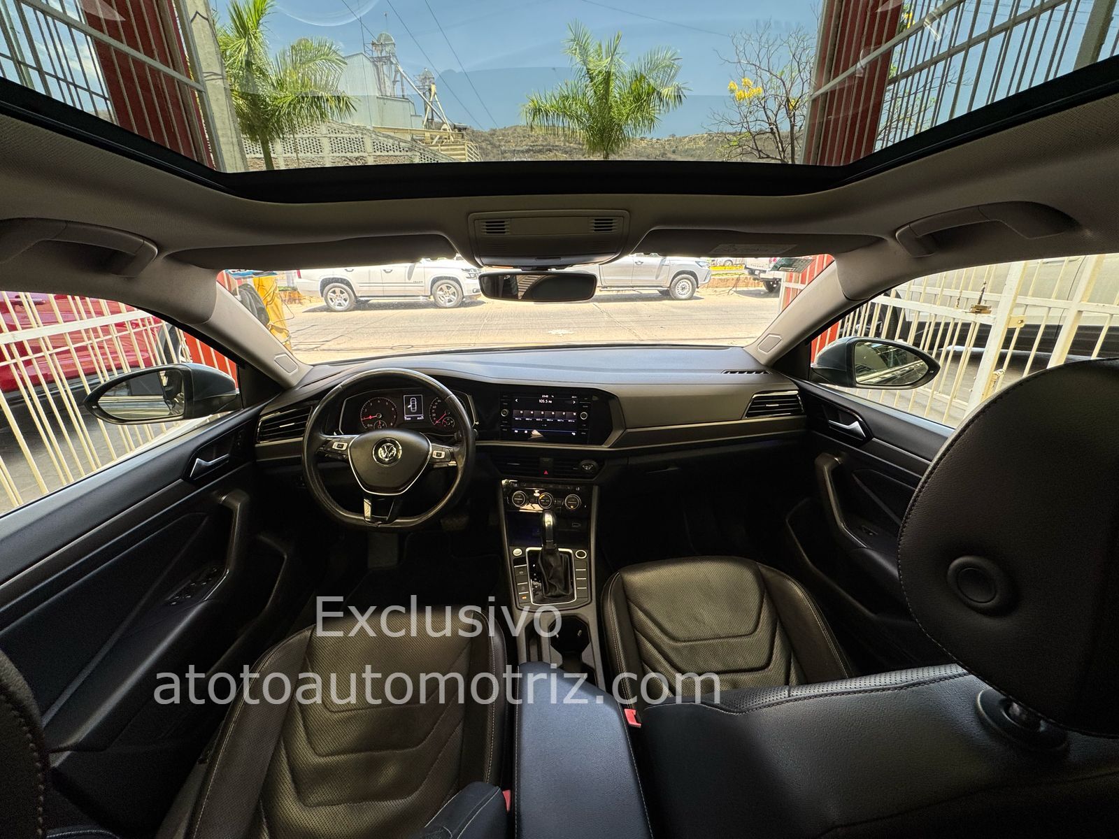 Volkswagen Jetta 2019 Highline Automático Gris
