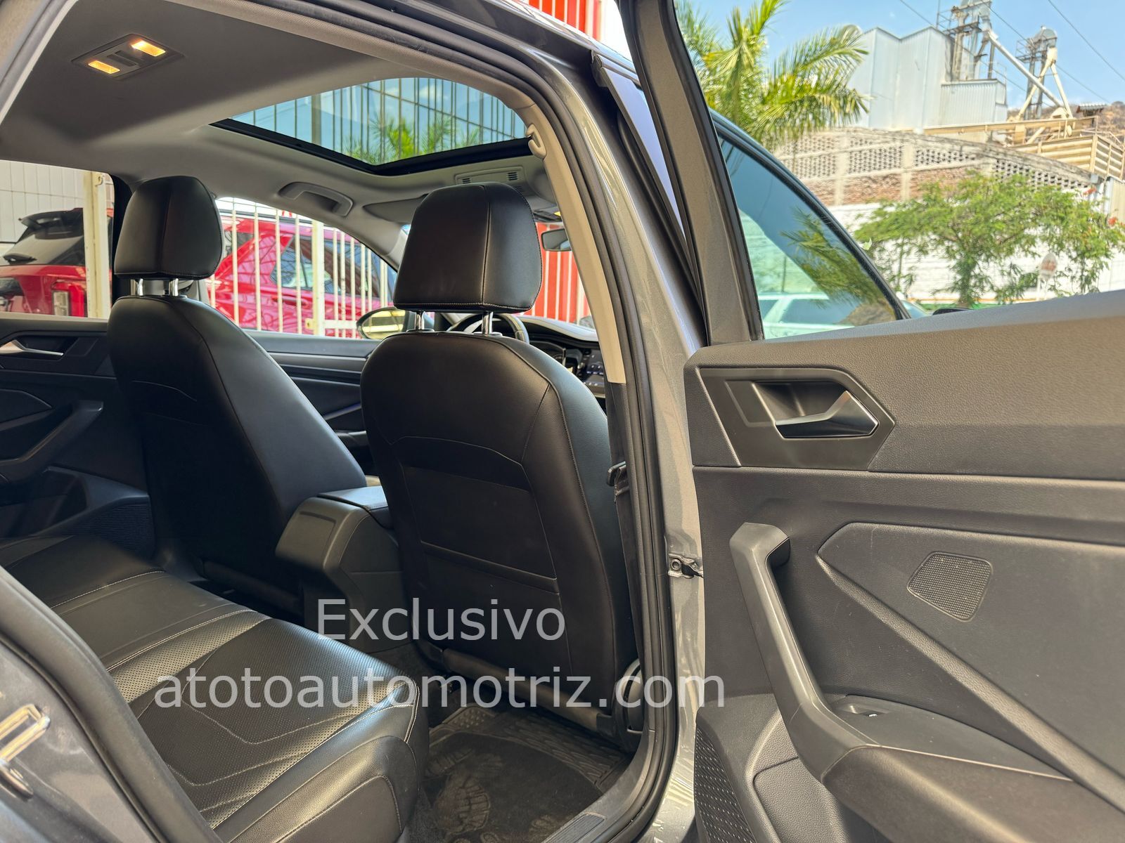 Volkswagen Jetta 2019 Highline Automático Gris