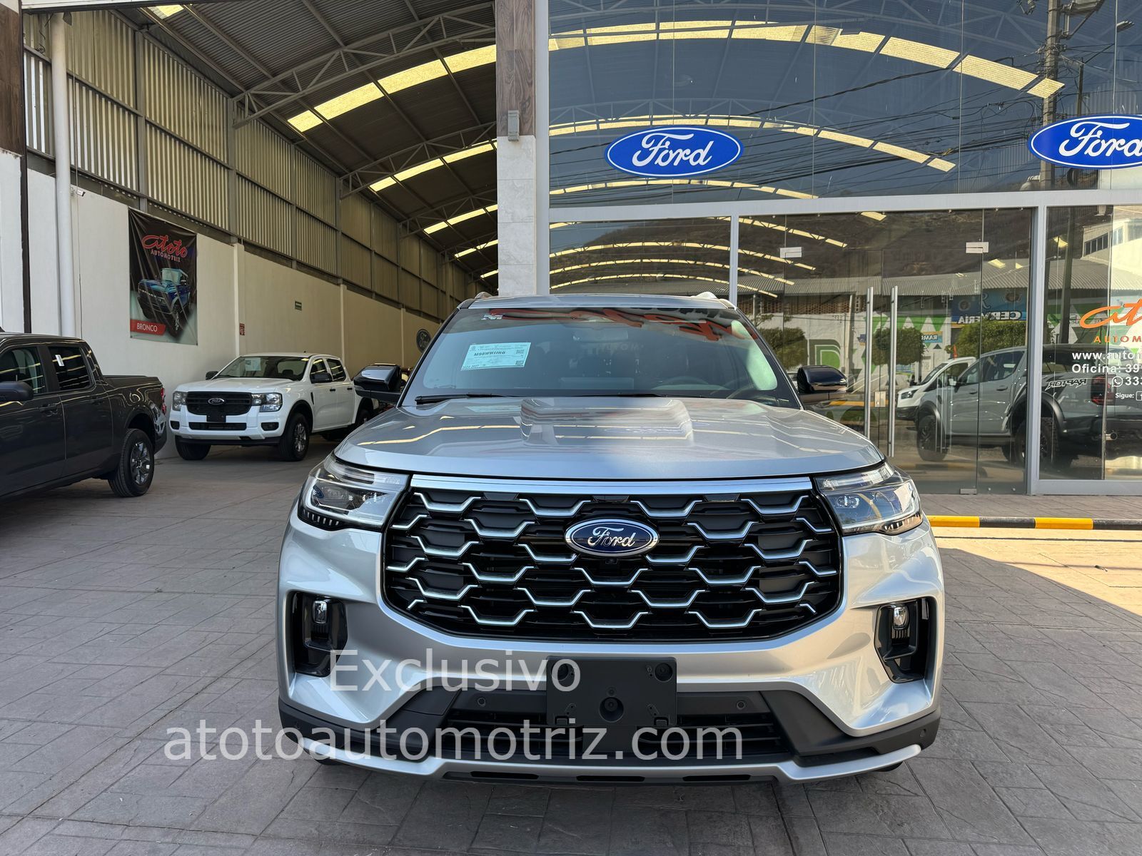 Ford Explorer 2025 Platinum Automático Plata