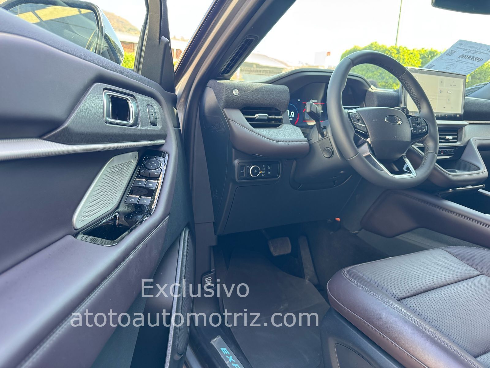 Ford Explorer 2025 Platinum Automático Plata