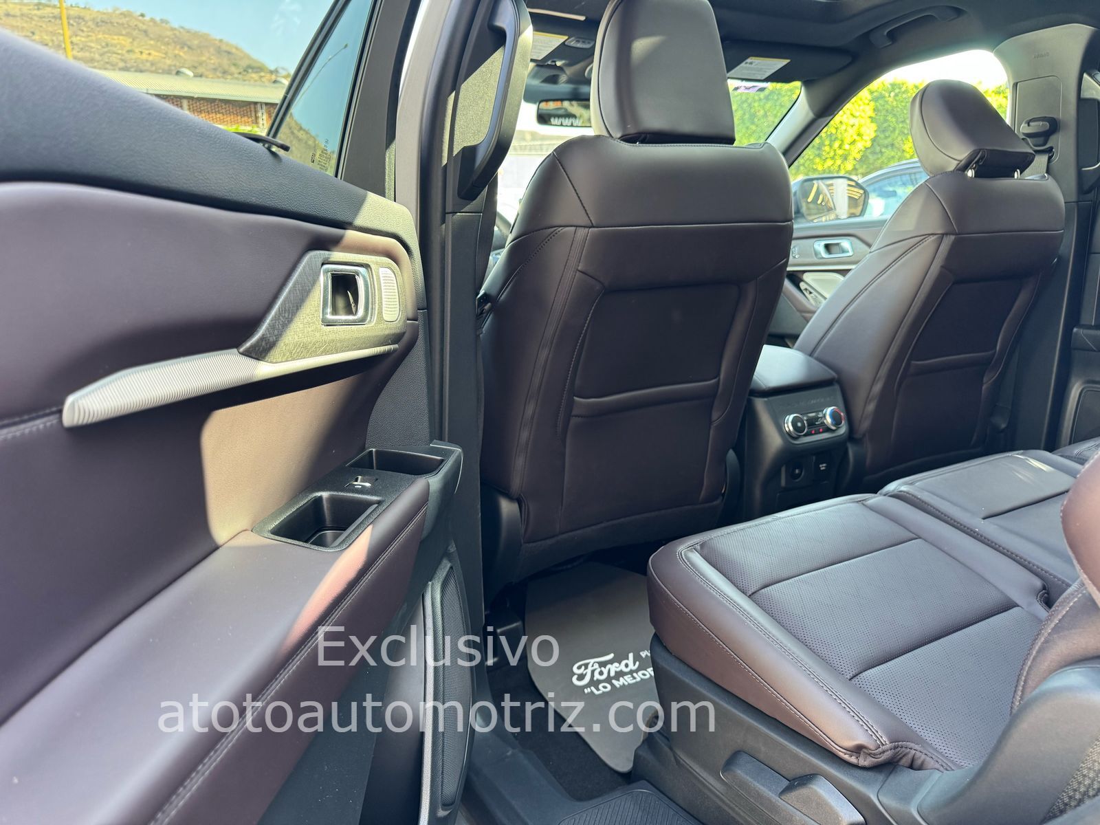 Ford Explorer 2025 Platinum Automático Plata