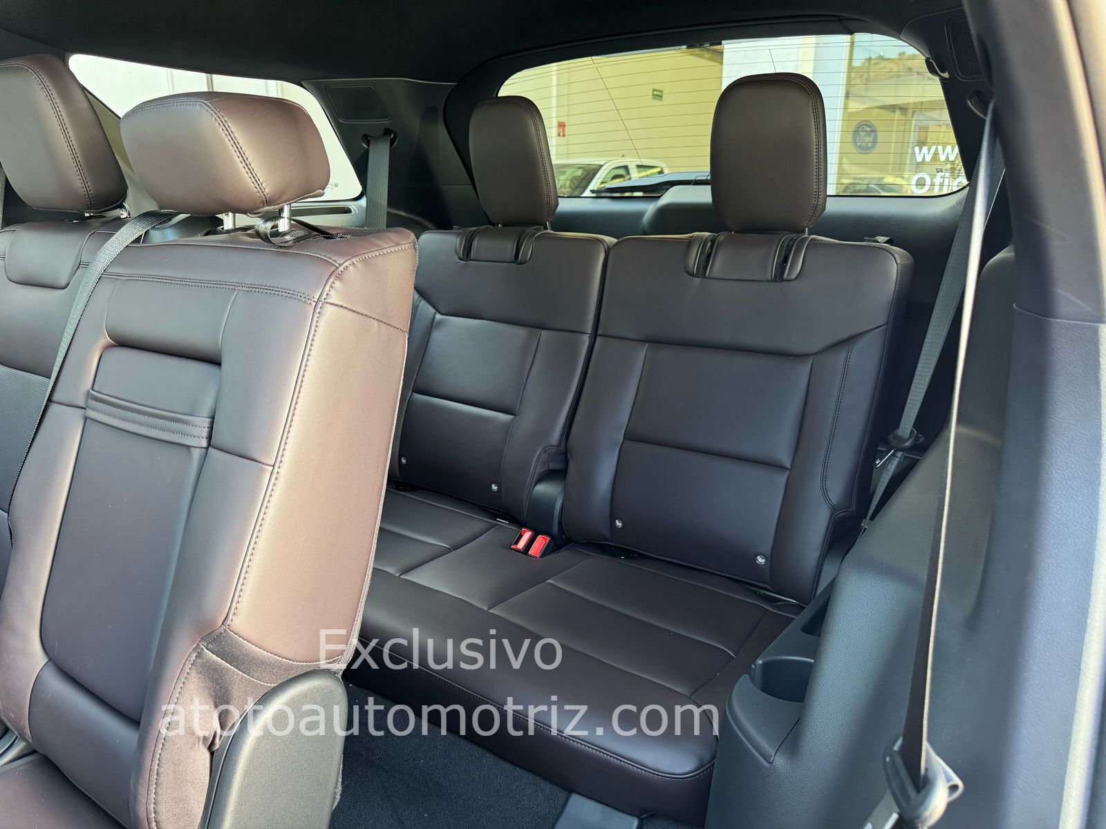 Ford Explorer 2025 Platinum Automático Plata