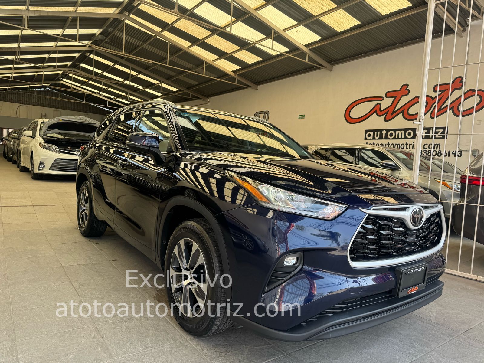 Toyota Highlander 2022 XLE Automático Azul