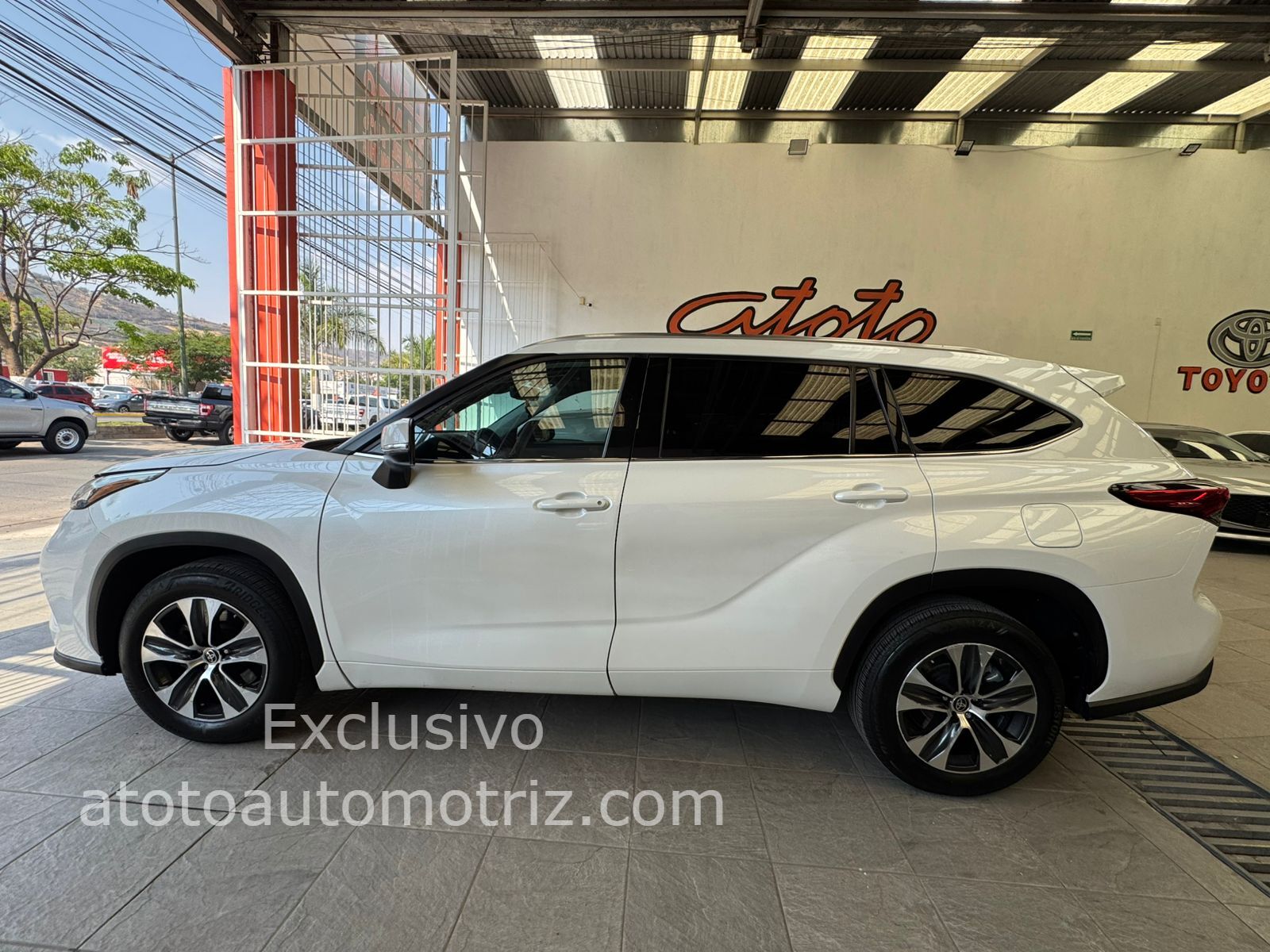 Toyota Highlander 2020 XLE Automático Blanco