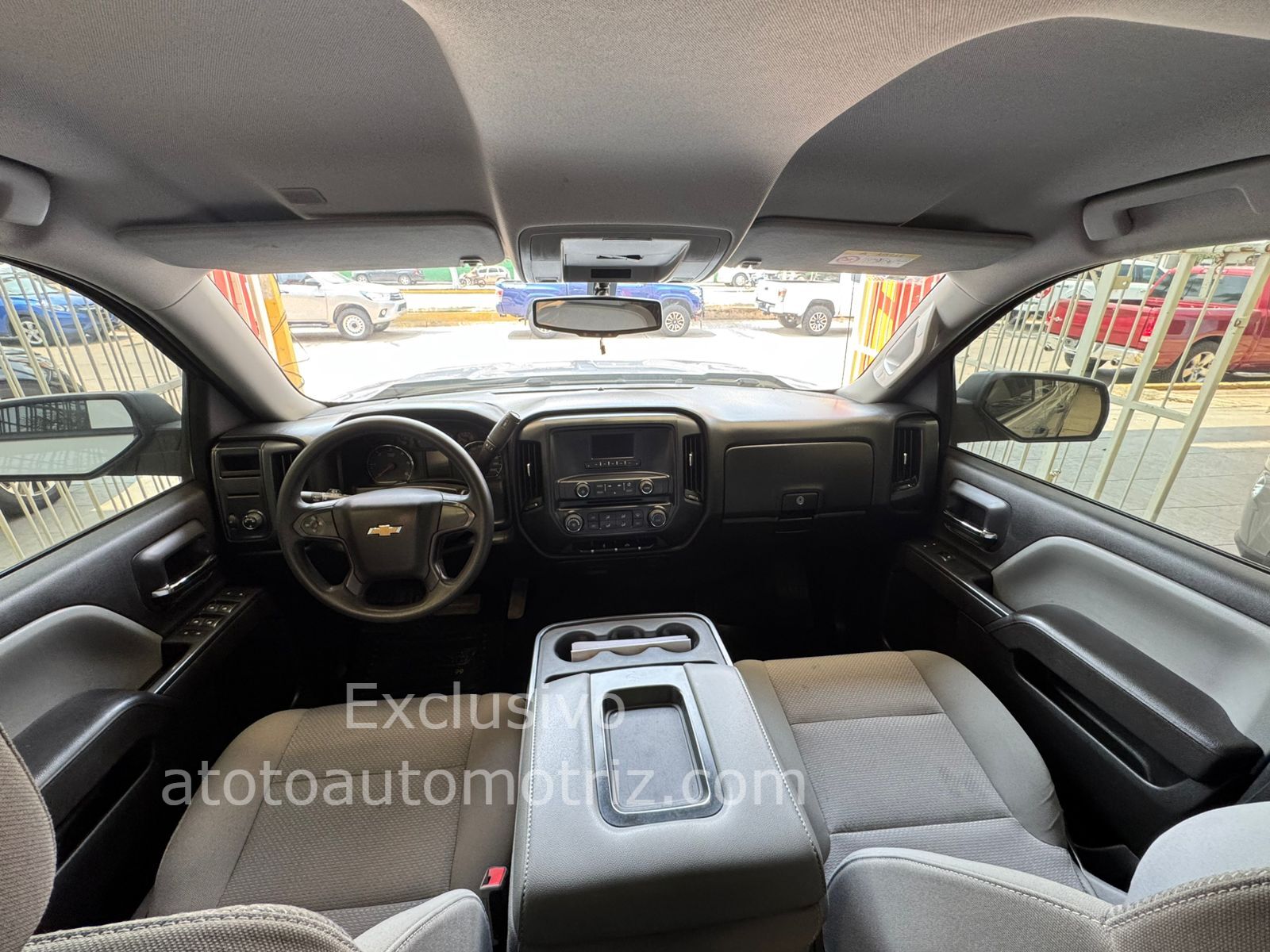Chevrolet Silverado 2017 2500 Cab Paq C Ls 6 cilindros Automátic