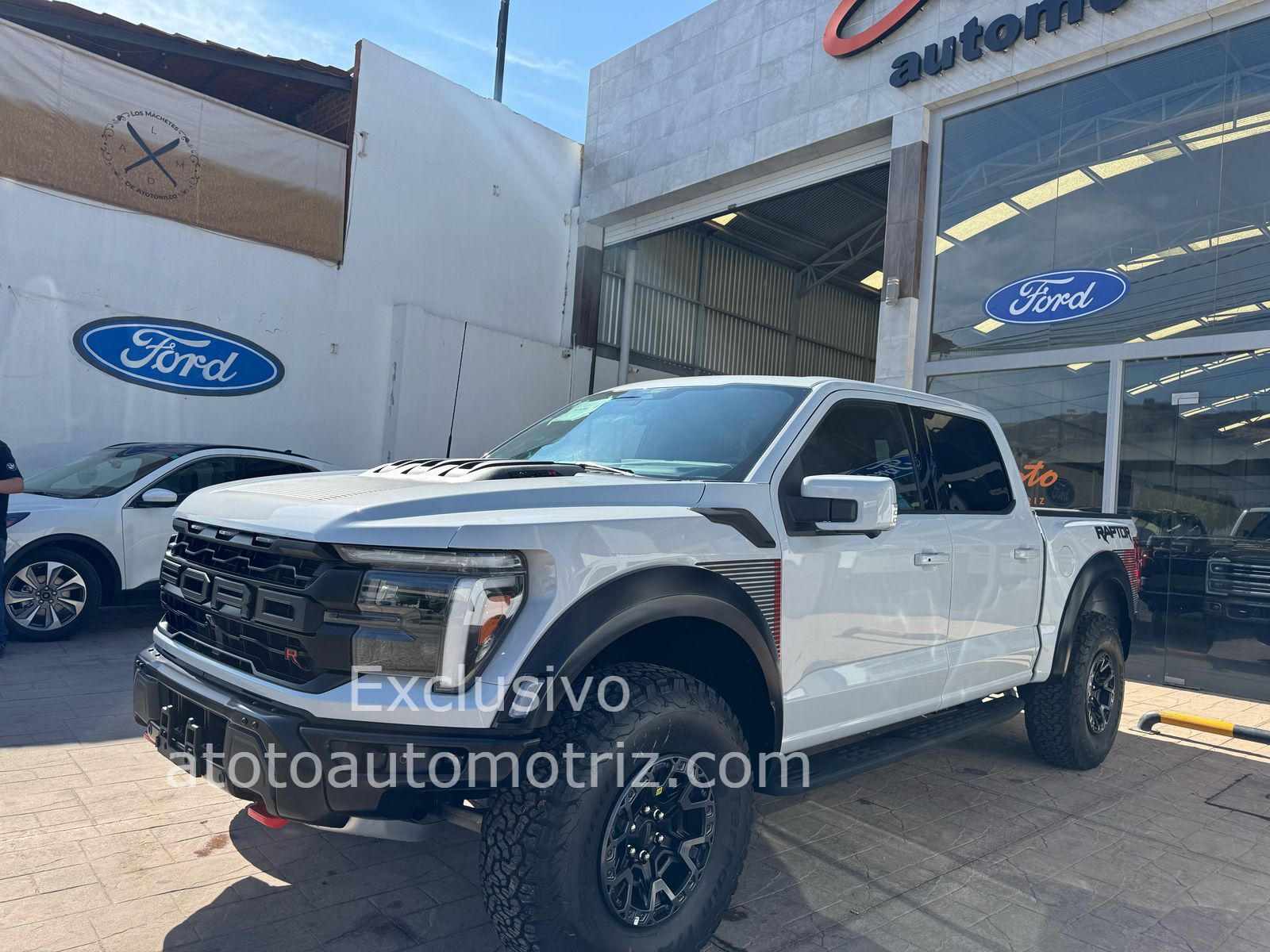 Ford Lobo 2025 Raptor R Automático Blanco
