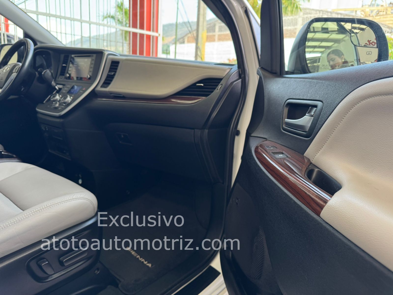 Toyota Sienna 2020 Limited Automático Blanco