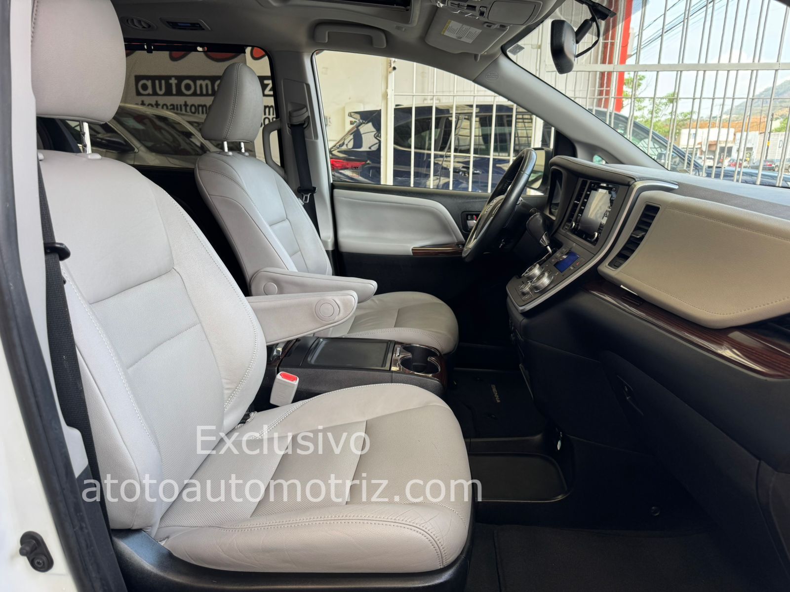 Toyota Sienna 2020 Limited Automático Blanco