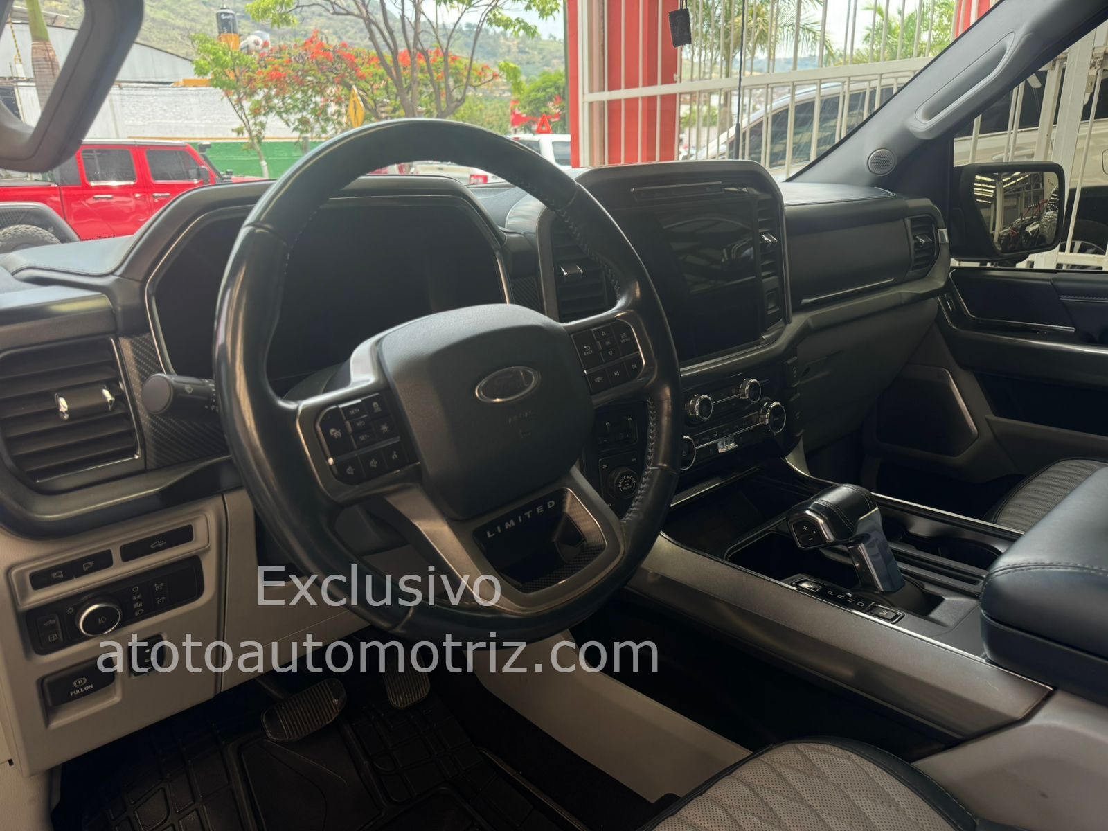 Ford Lobo 2022 Limited Hibrida Automático Negro