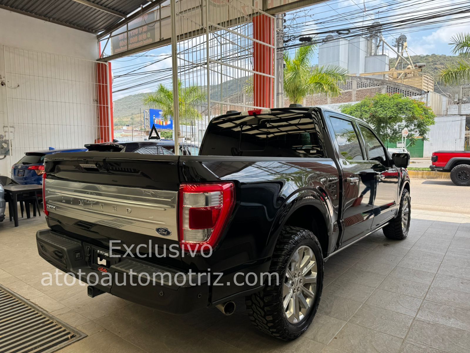 Ford Lobo 2022 Limited Hibrida Automático Negro