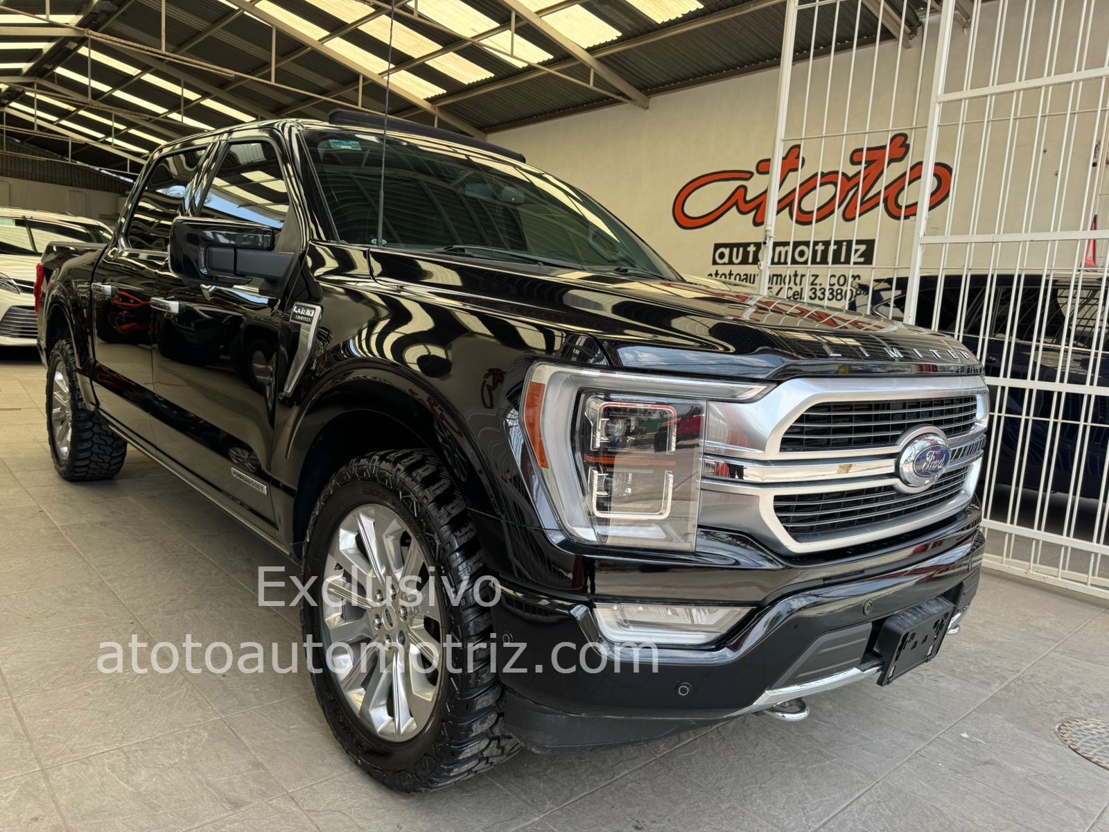 Ford Lobo 2022 Limited Hibrida Automático Negro