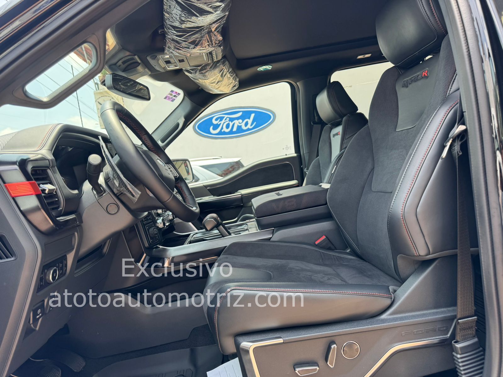 Ford Lobo 2025 Raptor R Automático Negro