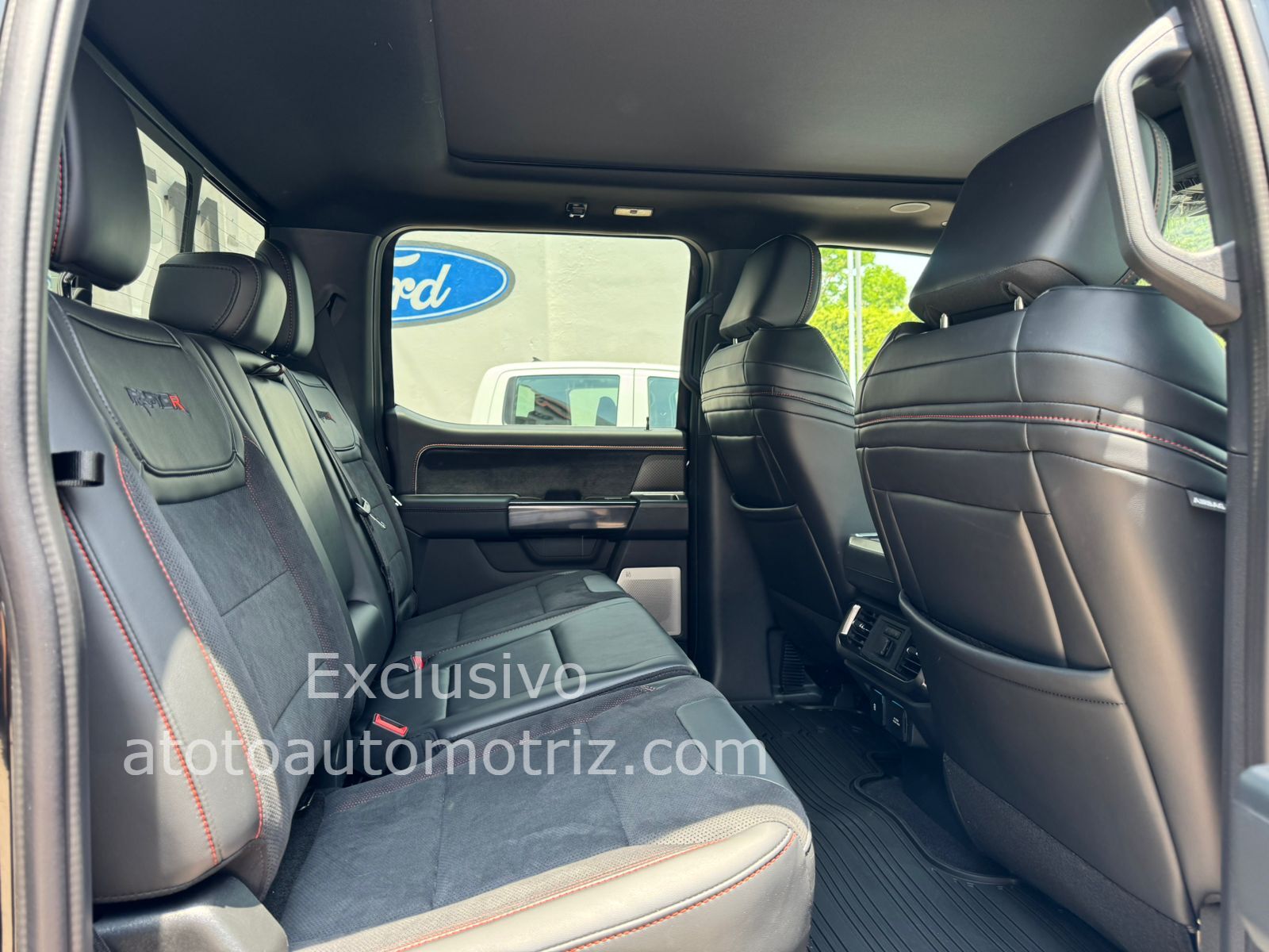 Ford Lobo 2025 Raptor R Automático Negro