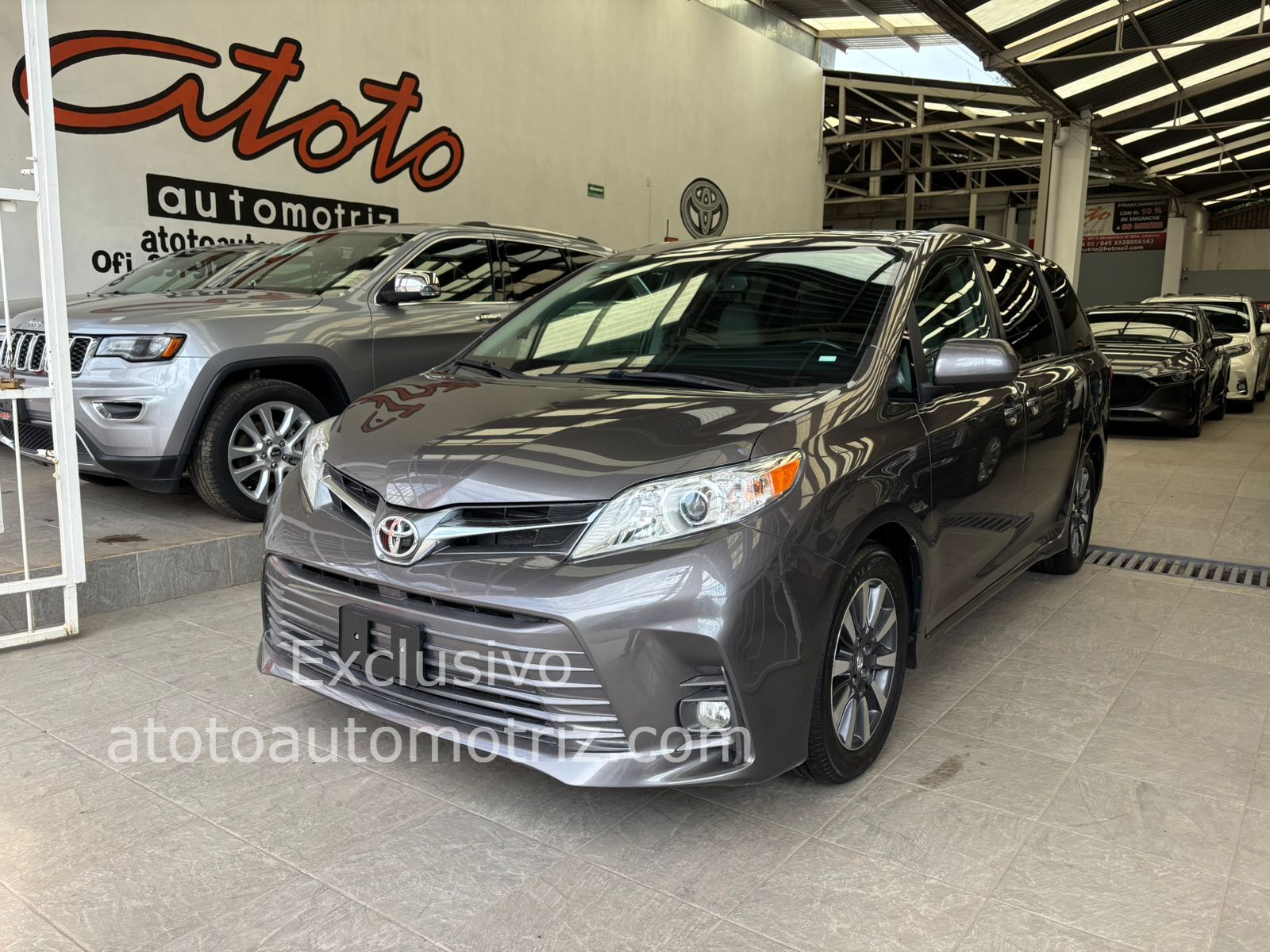 Toyota Sienna 2019 XLE Piel Automático Oxford