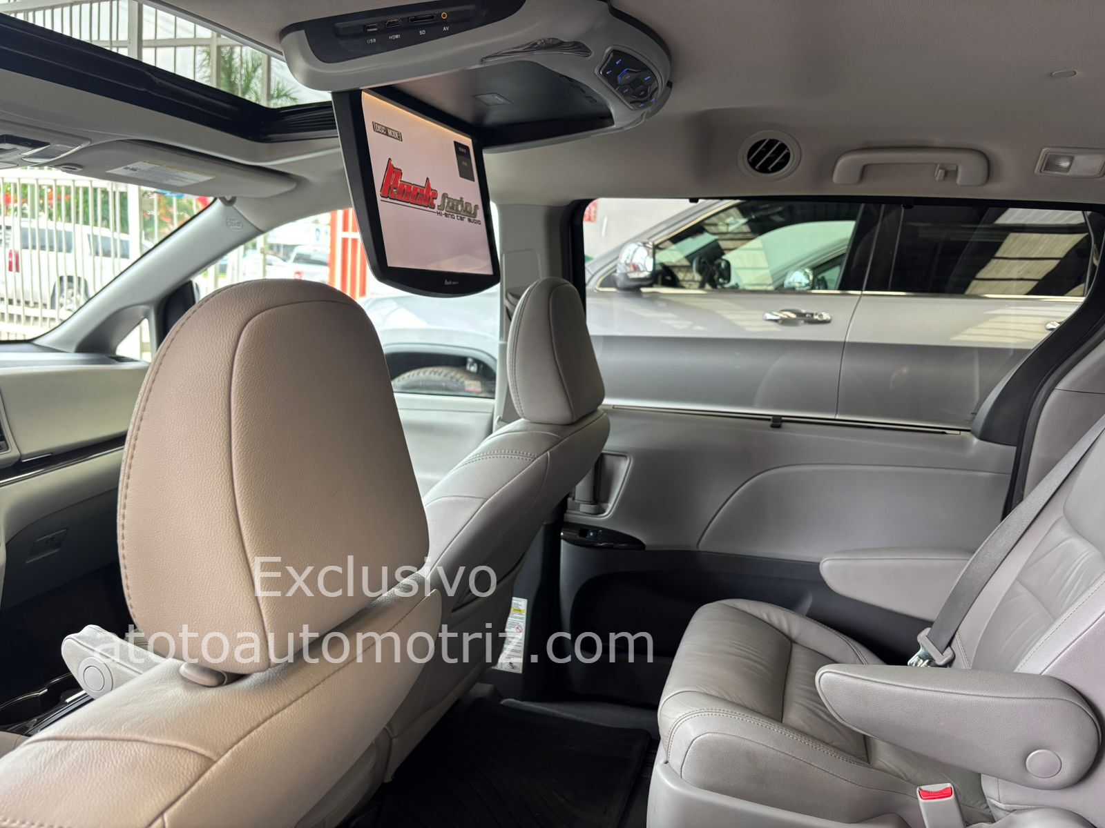Toyota Sienna 2019 XLE Piel Automático Oxford