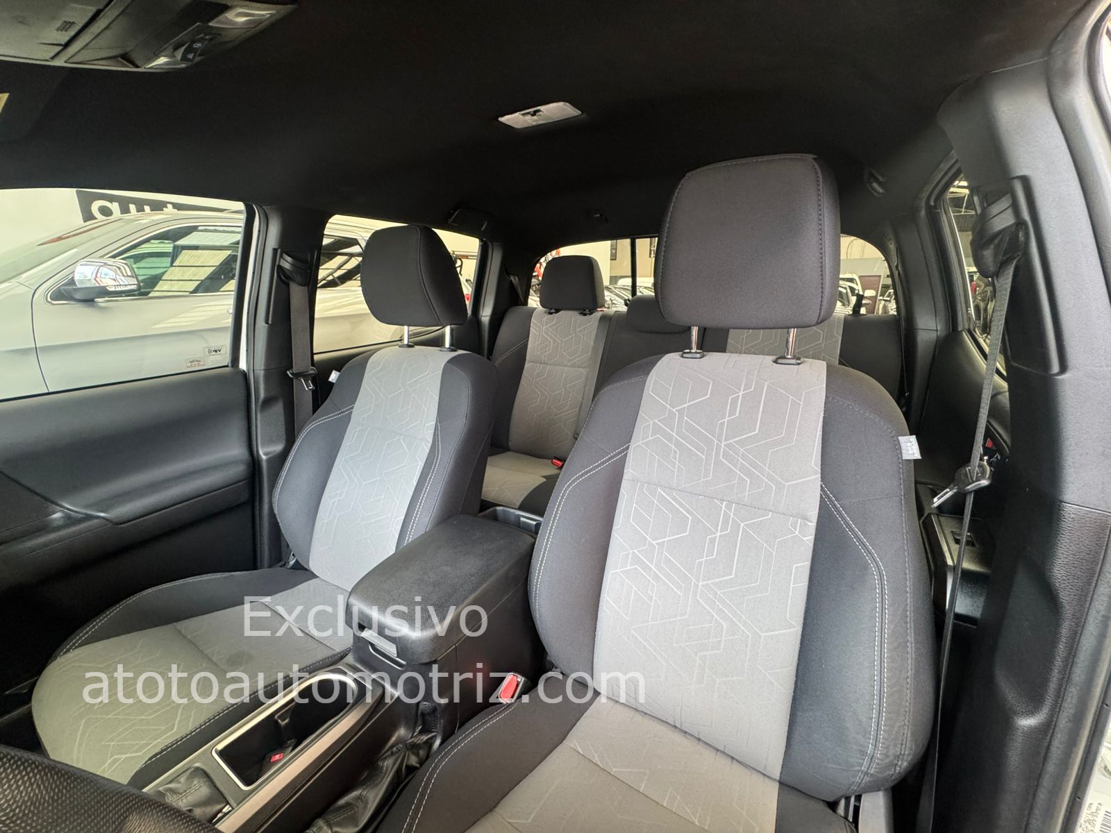 Toyota Tacoma 2023 TRD sport 4x4 Automático Blanco