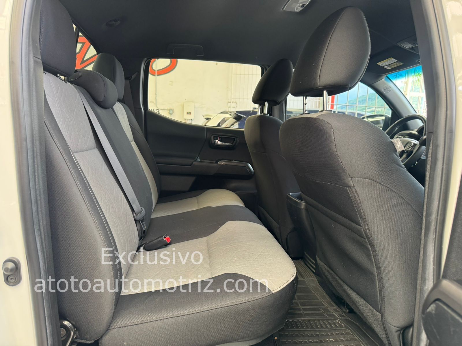 Toyota Tacoma 2023 TRD sport 4x4 Automático Blanco