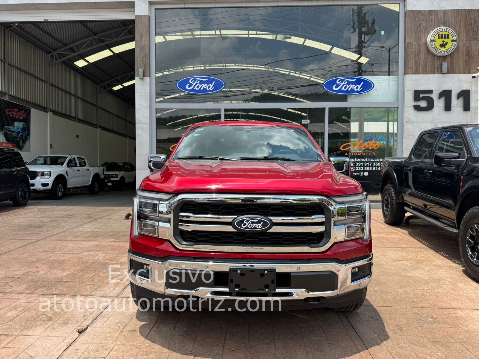 Ford Lobo 2025 Lariat Automático Rojo