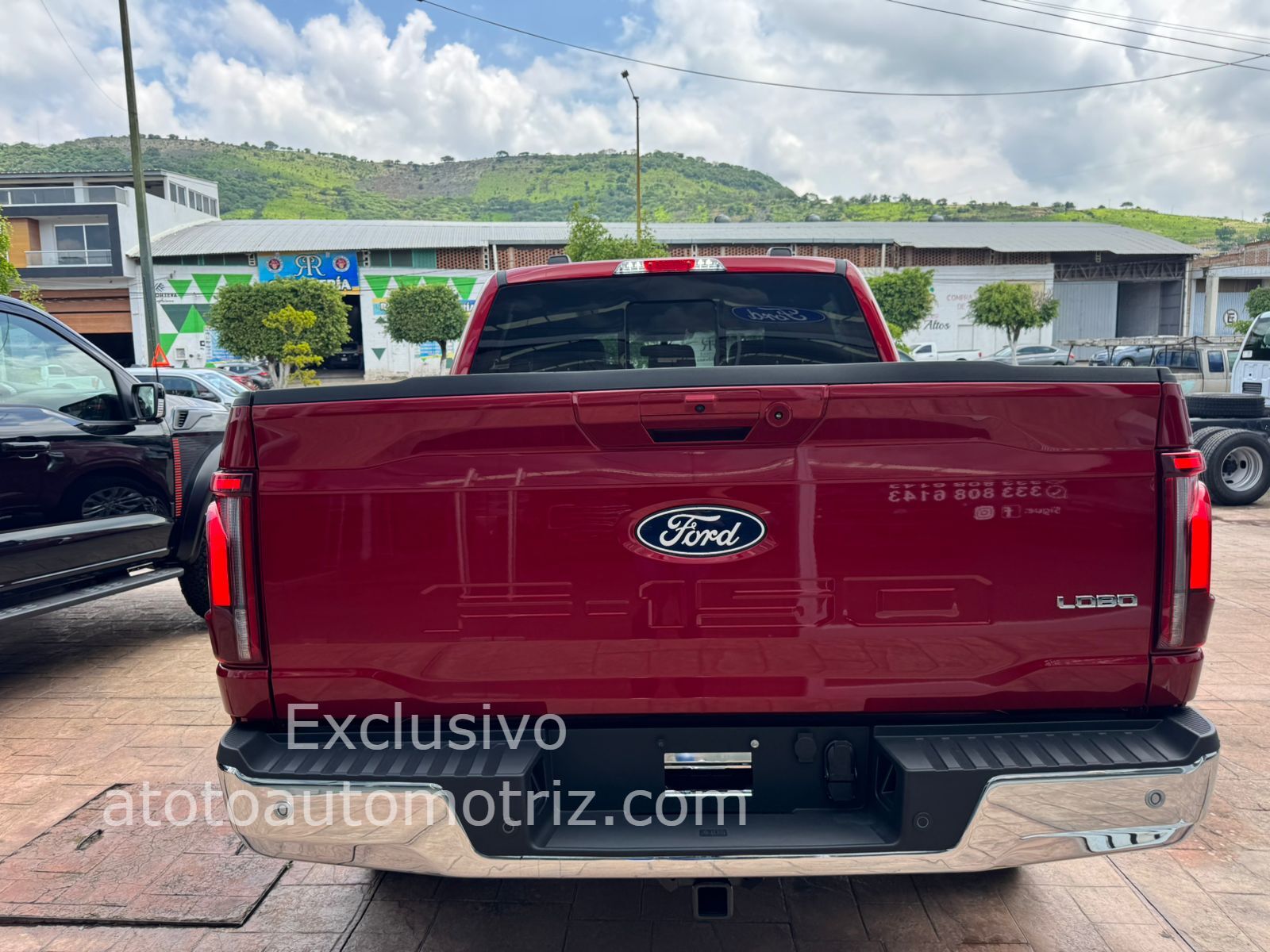 Ford Lobo 2025 Lariat Automático Rojo