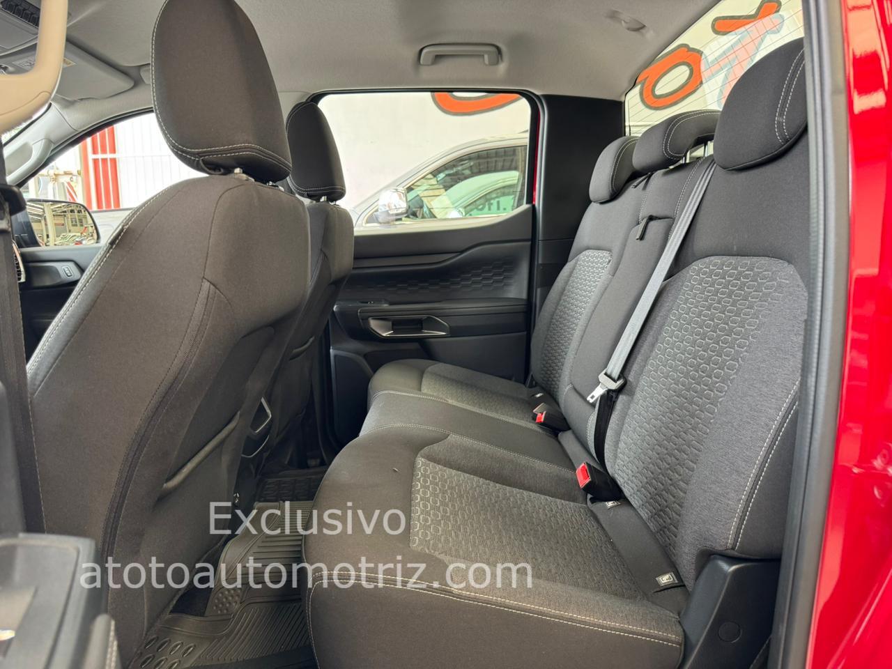 Ford Ranger 2024 XLT Automático Rojo