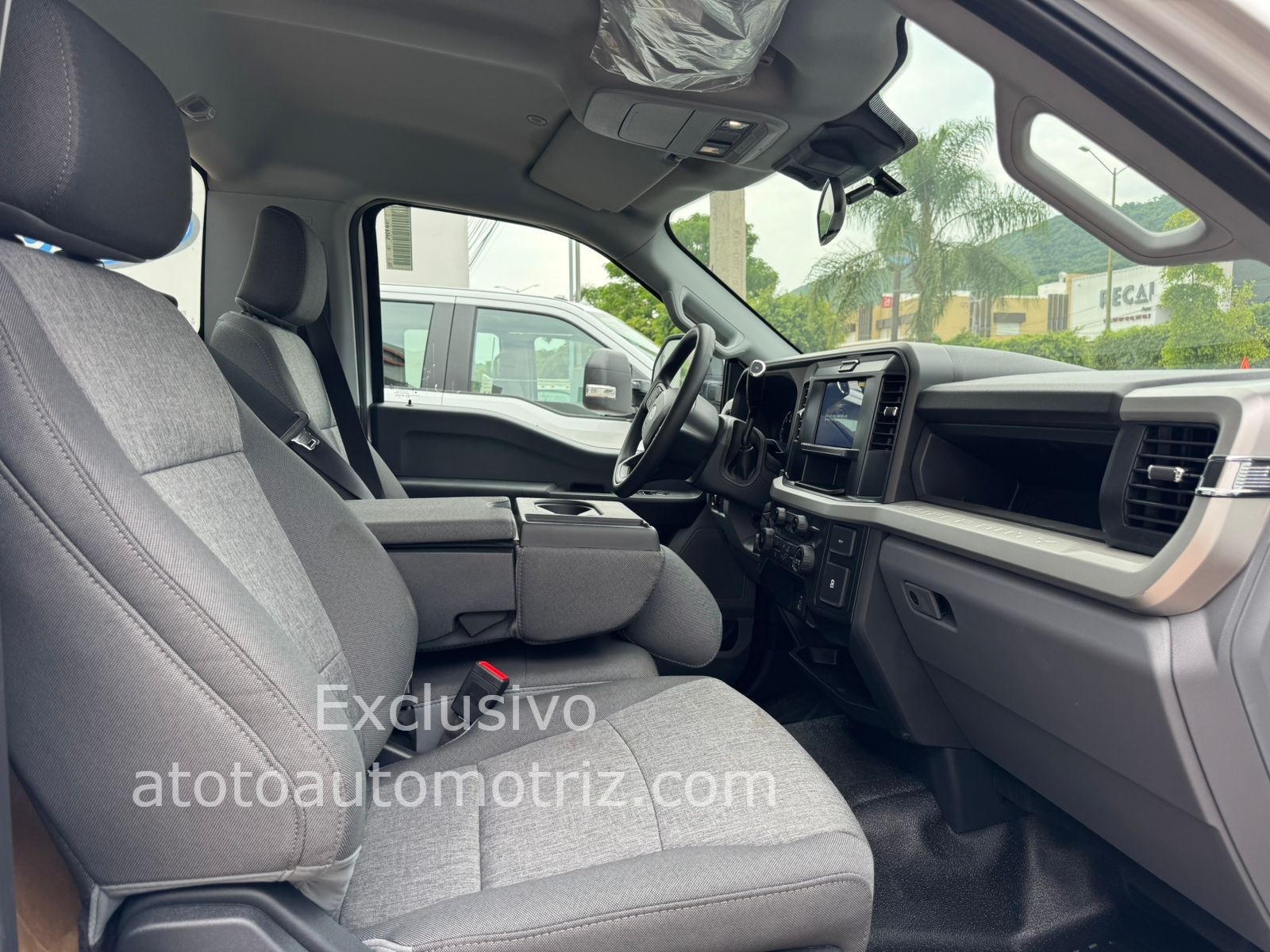 Ford F350 2025 Super Duty Automático Blanco