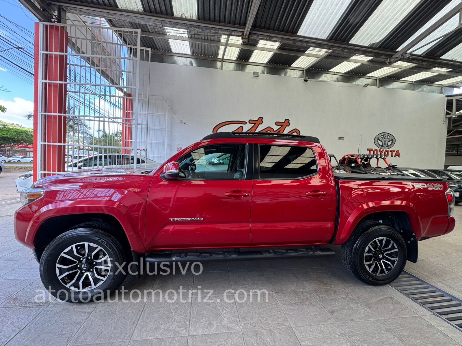 Toyota Tacoma 2020 Edición Especial 4x4 Automático Rojo