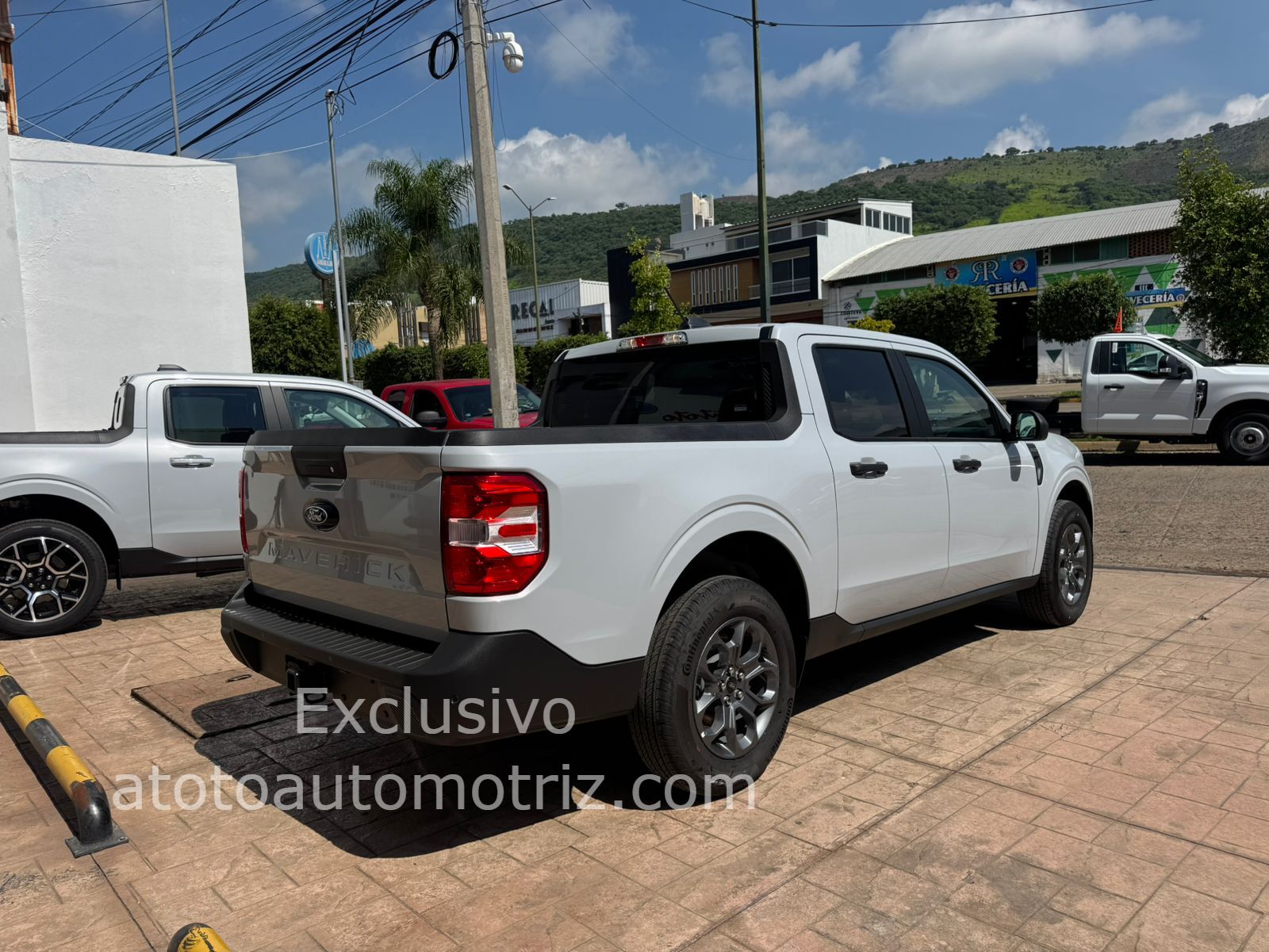 Ford Maverick 2025 XLT Automático Blanco
